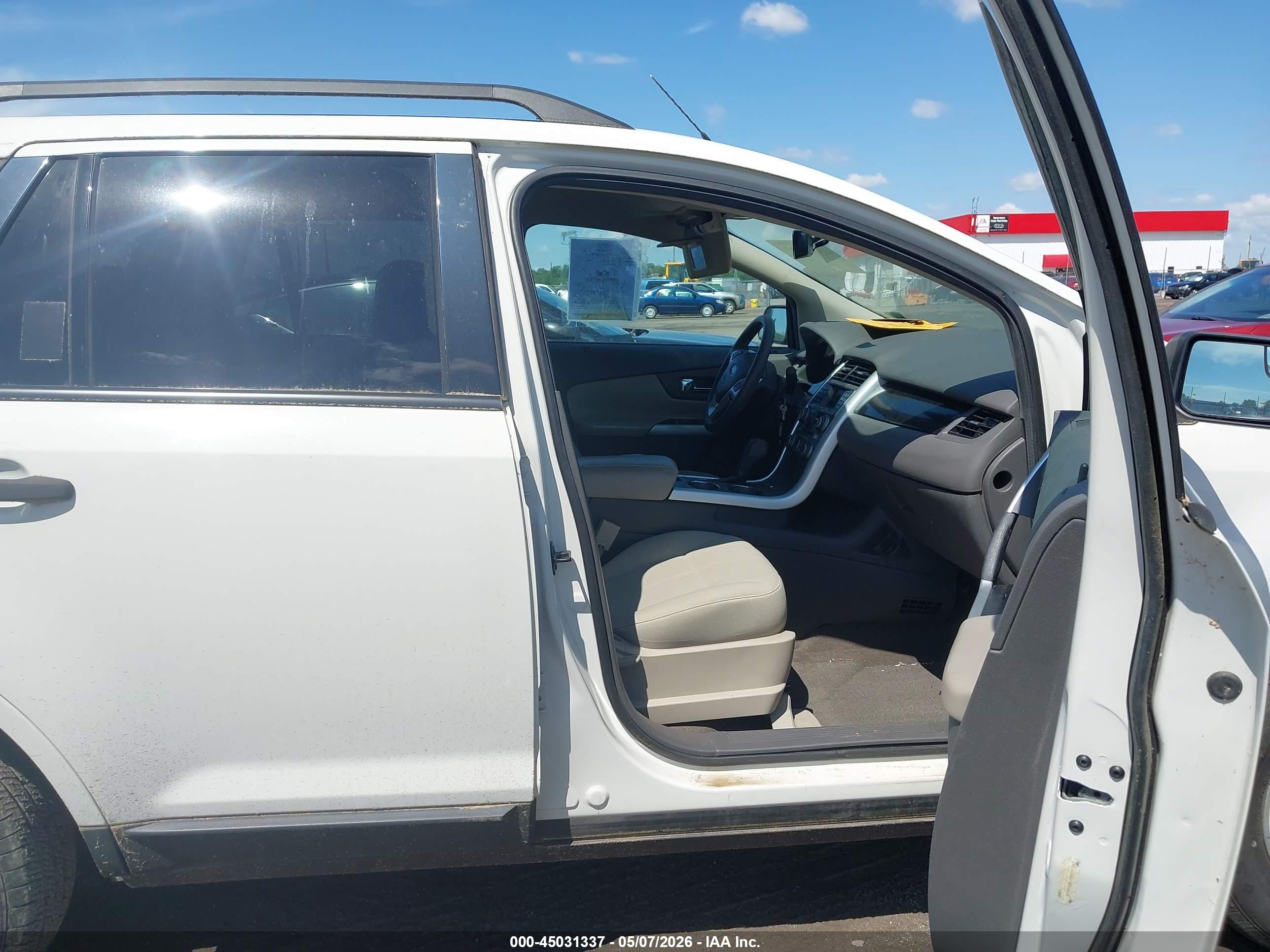 FORD EDGE image 5