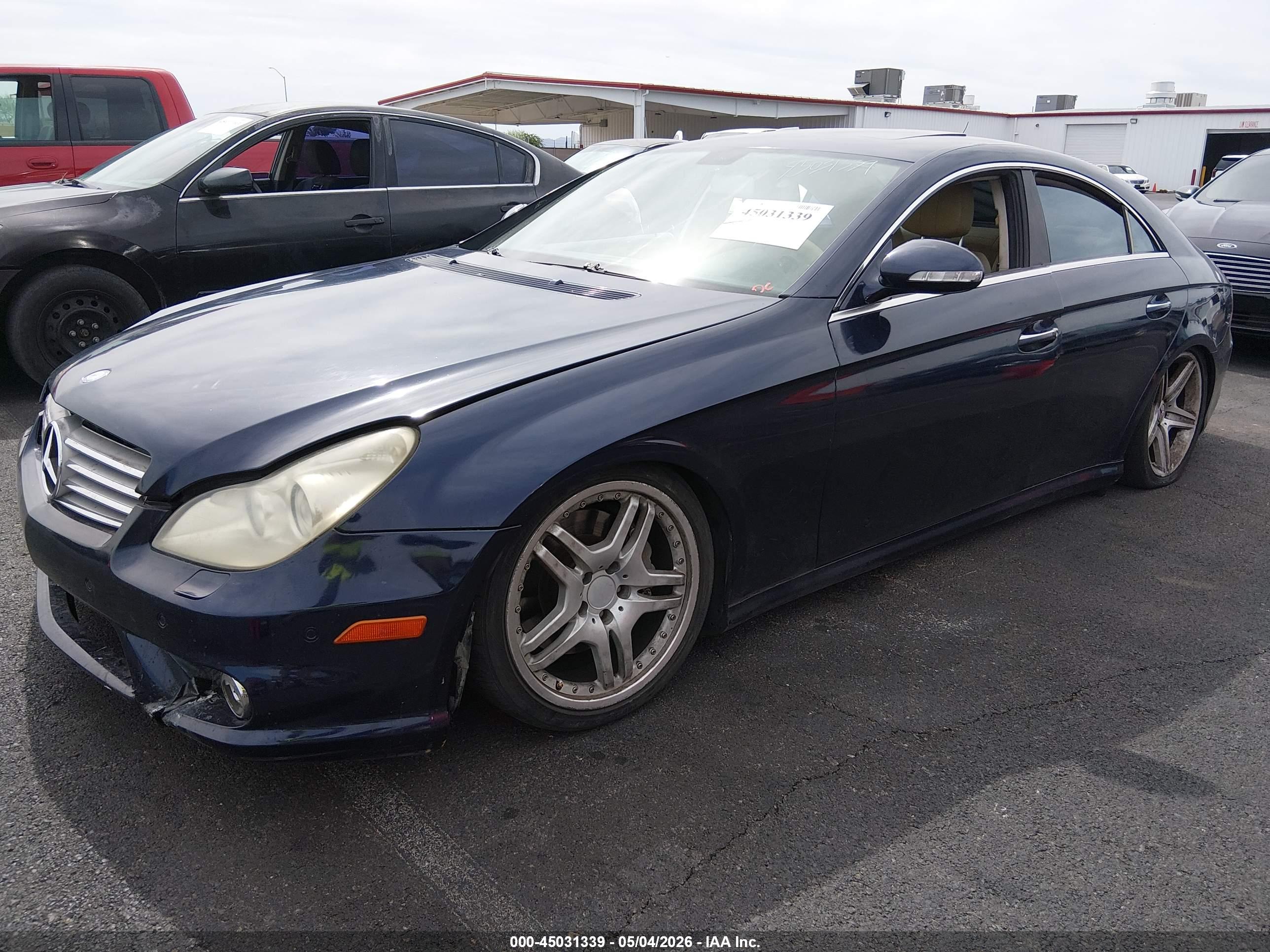 MERCEDES-BENZ CLS image 2
