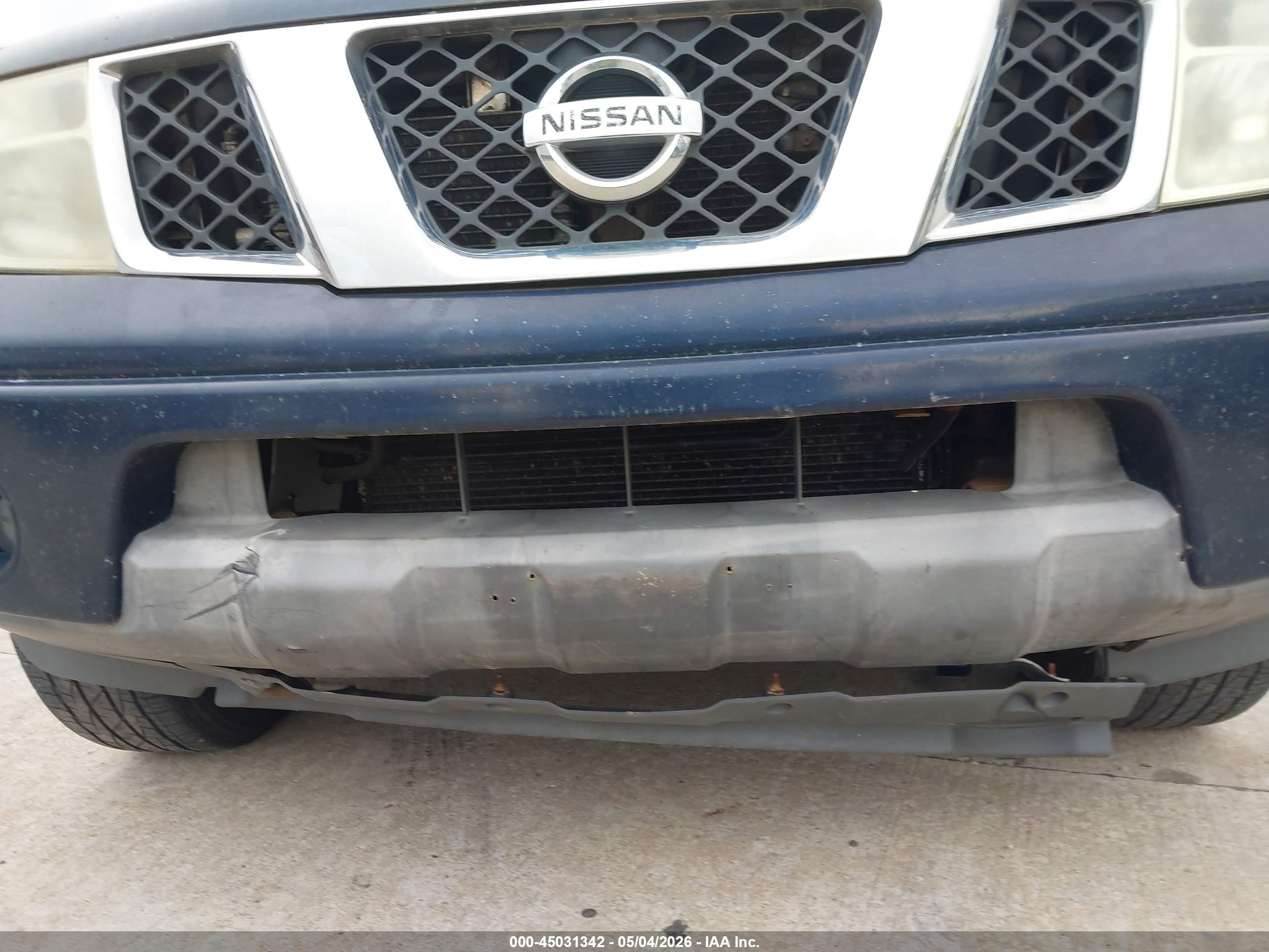 NISSAN FRONTIER image 6