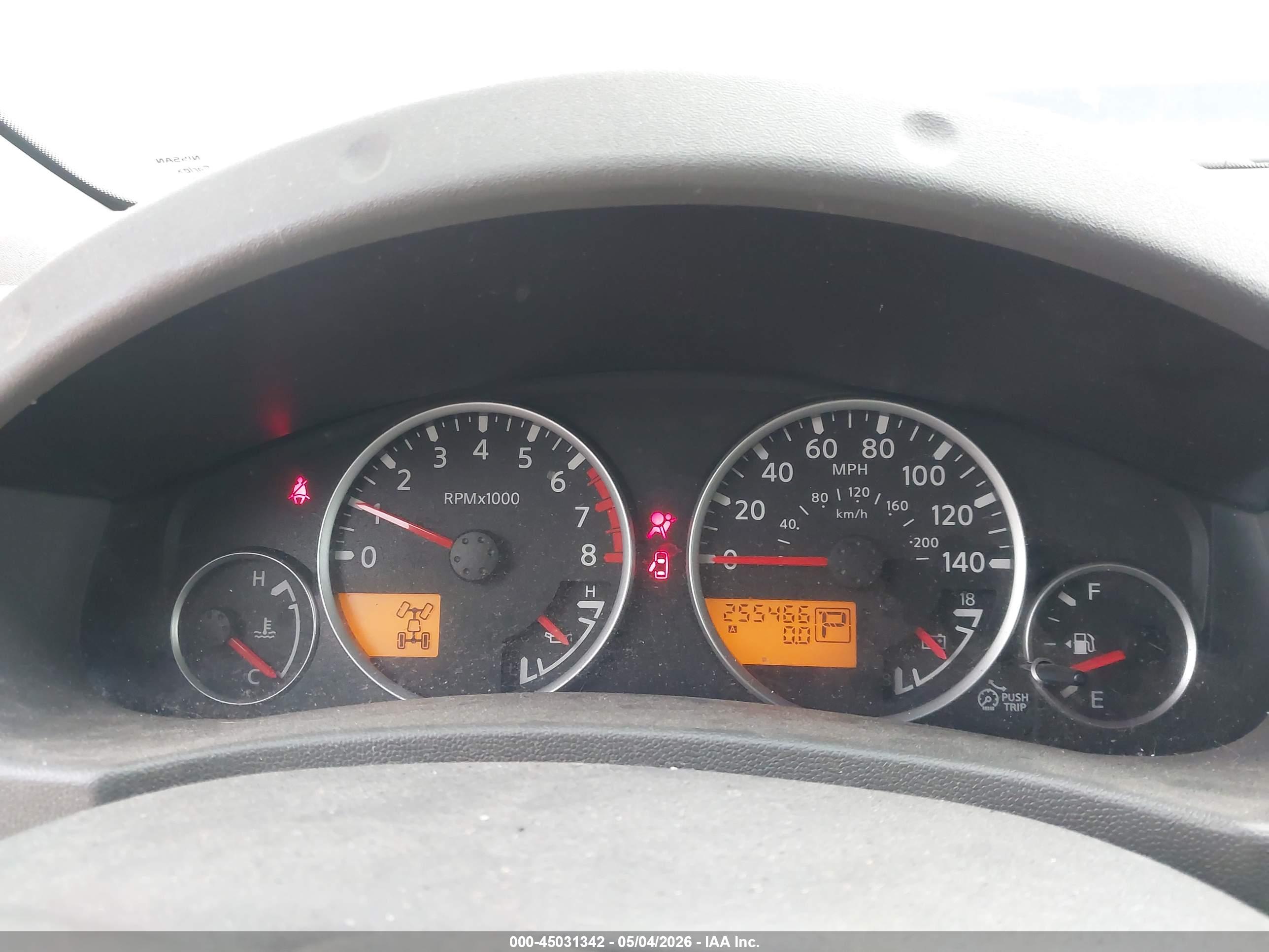 NISSAN FRONTIER image 7