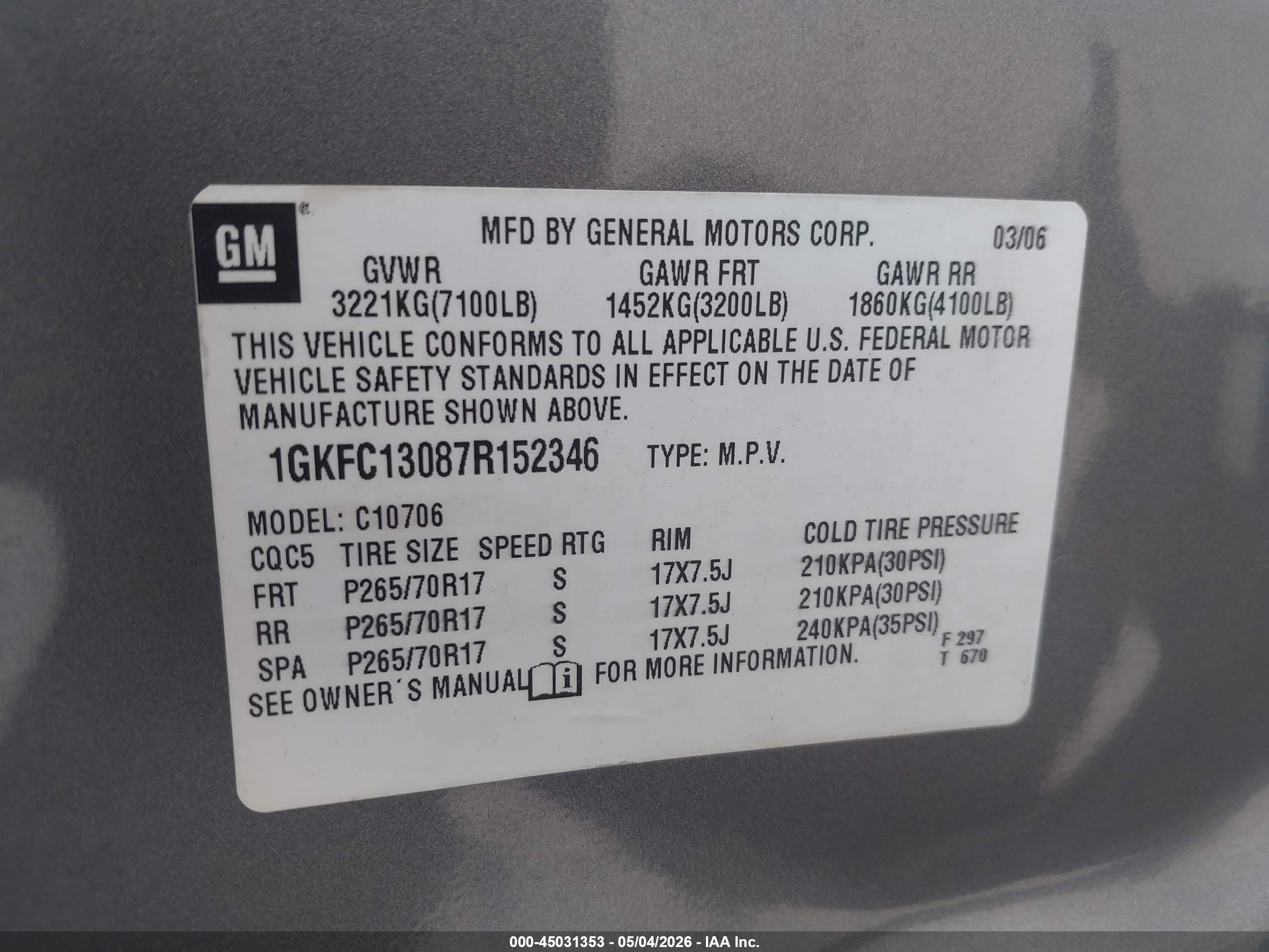 GMC YUKON image 9