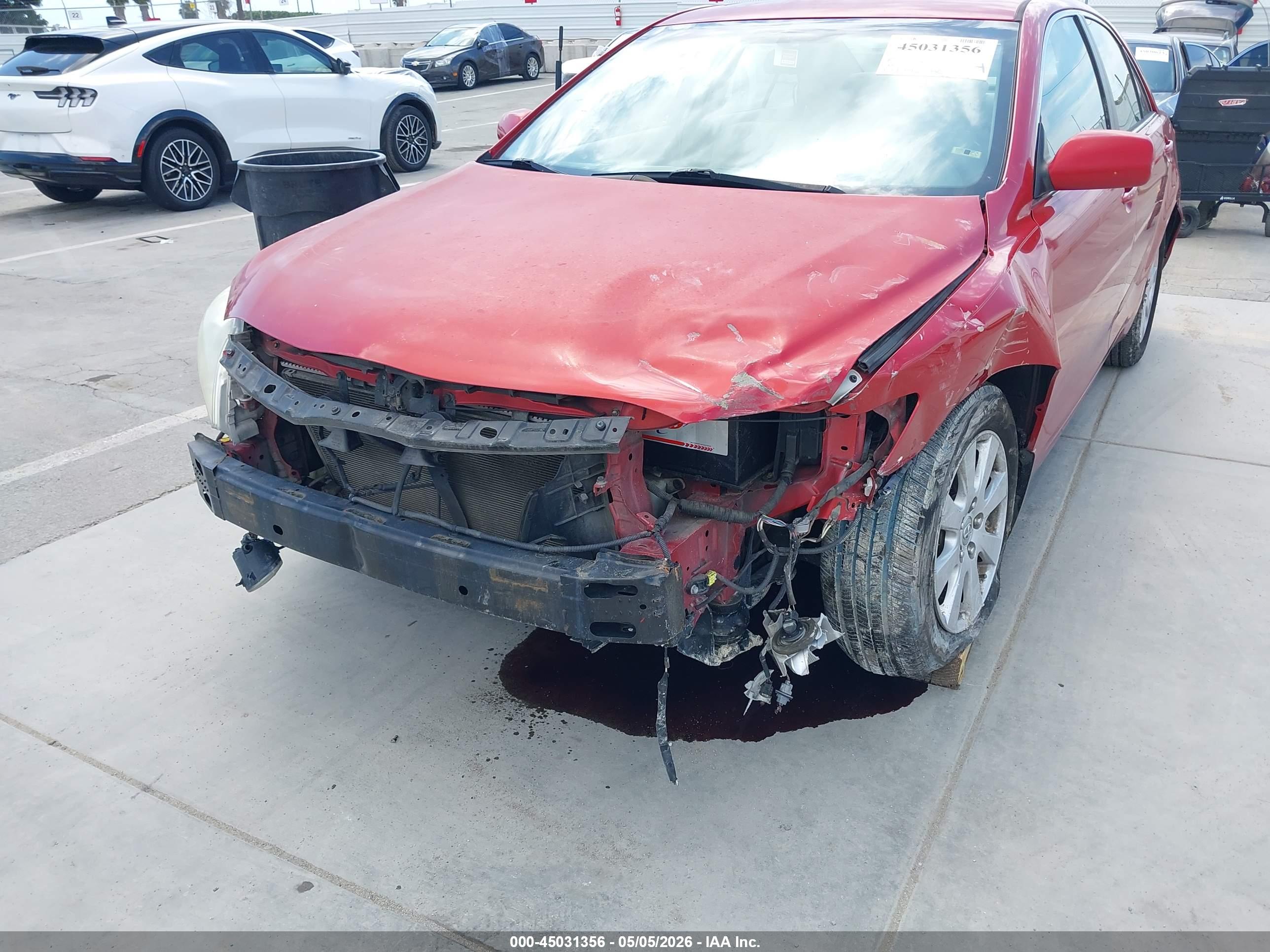 TOYOTA CAMRY image 6