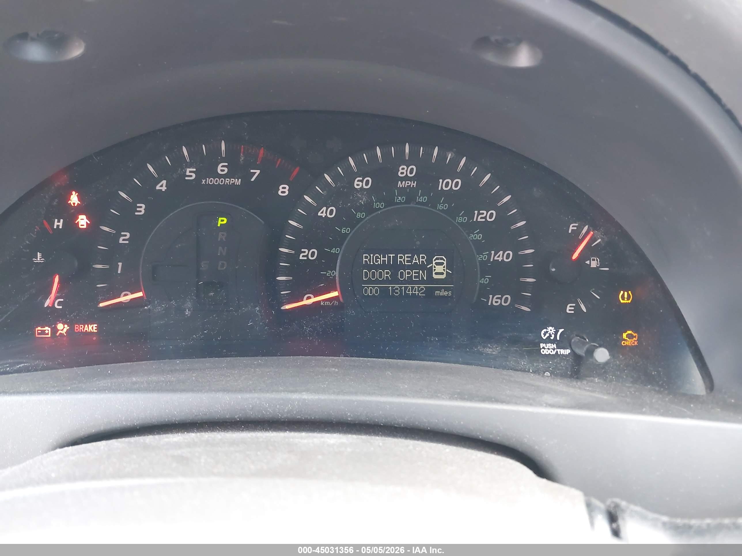 TOYOTA CAMRY image 7