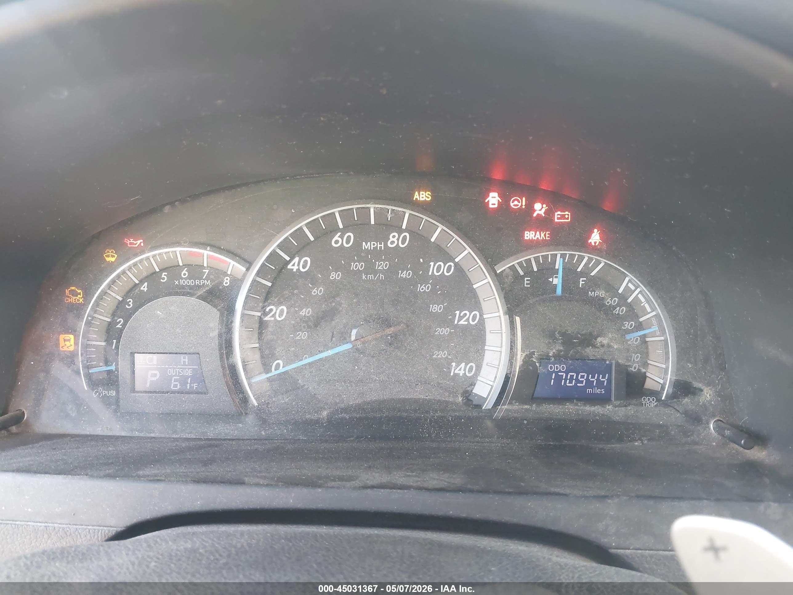 TOYOTA CAMRY image 7