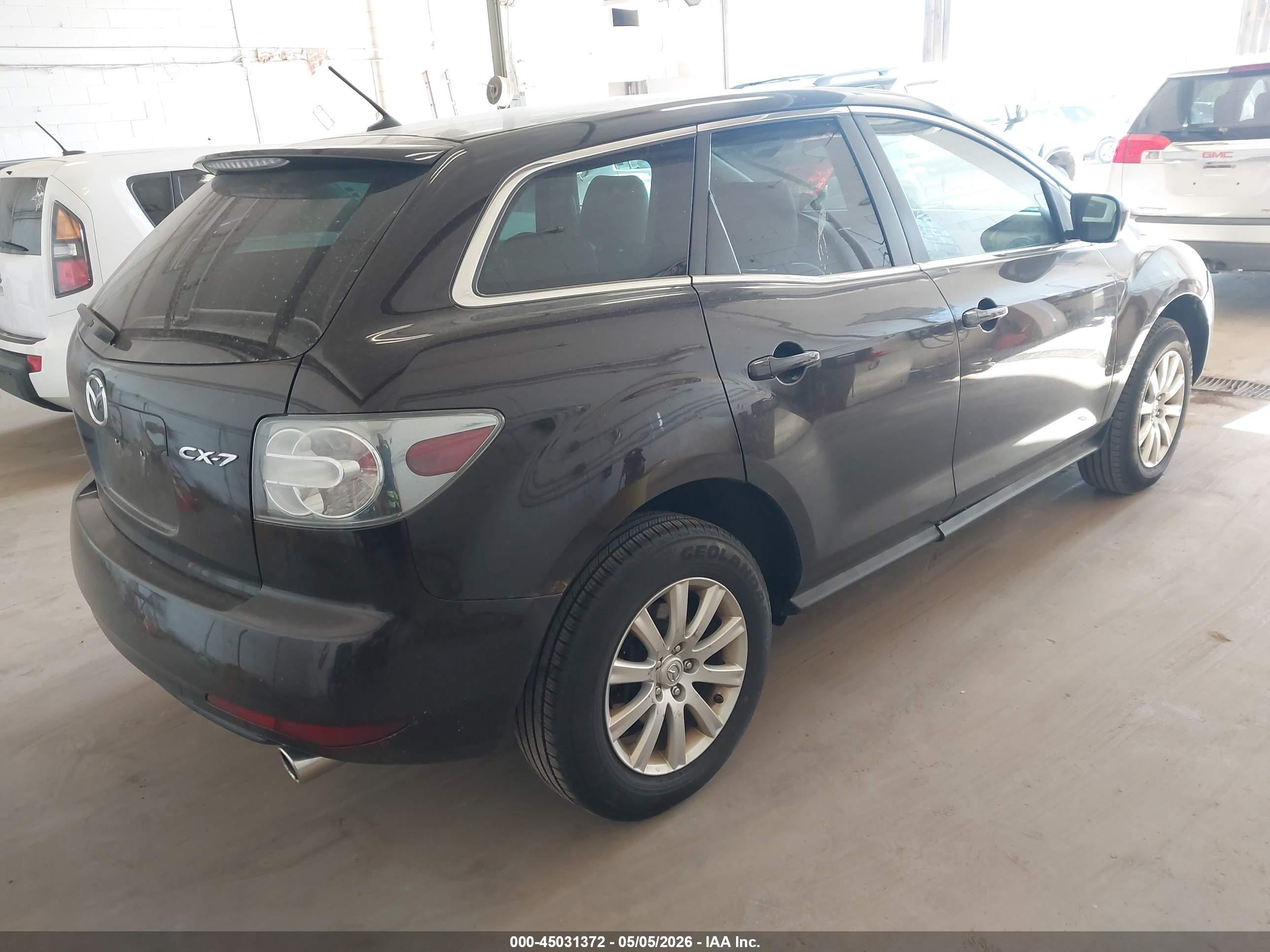 MAZDA CX-7 image 4