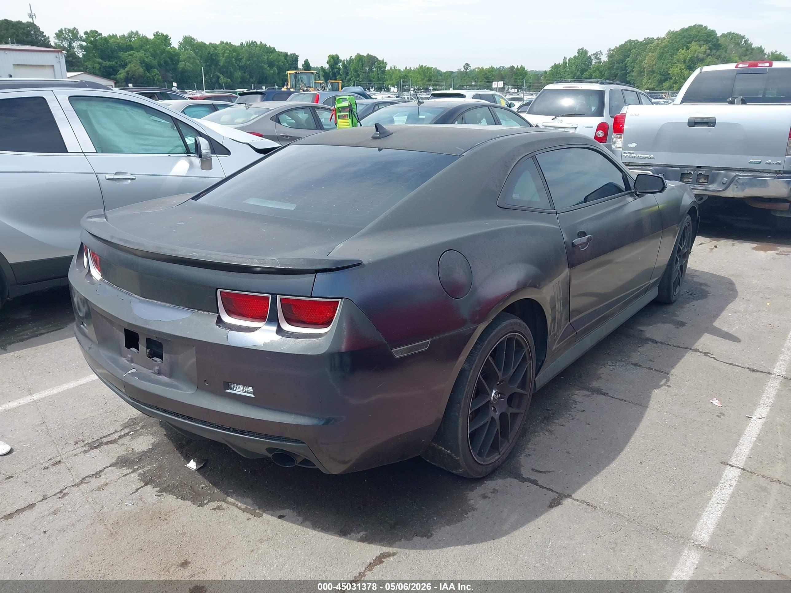 CHEVROLET CAMARO image 4