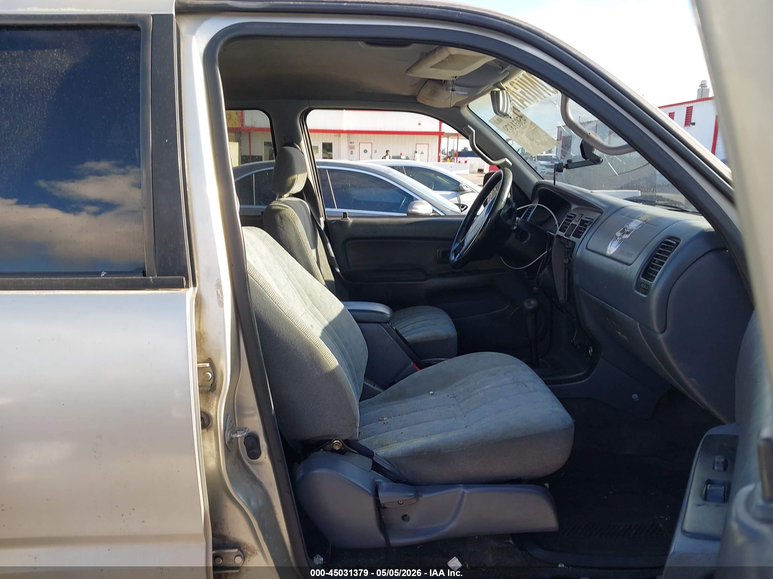 TOYOTA 4RUNNER image 5