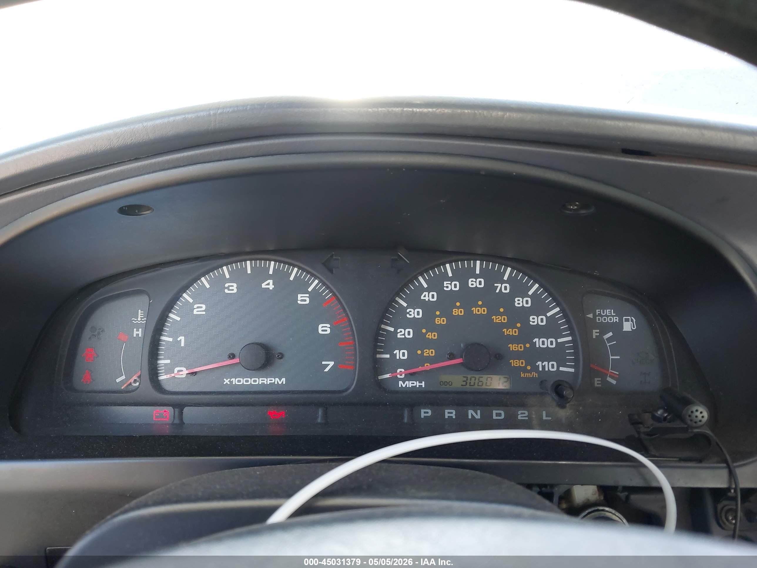 TOYOTA 4RUNNER image 7