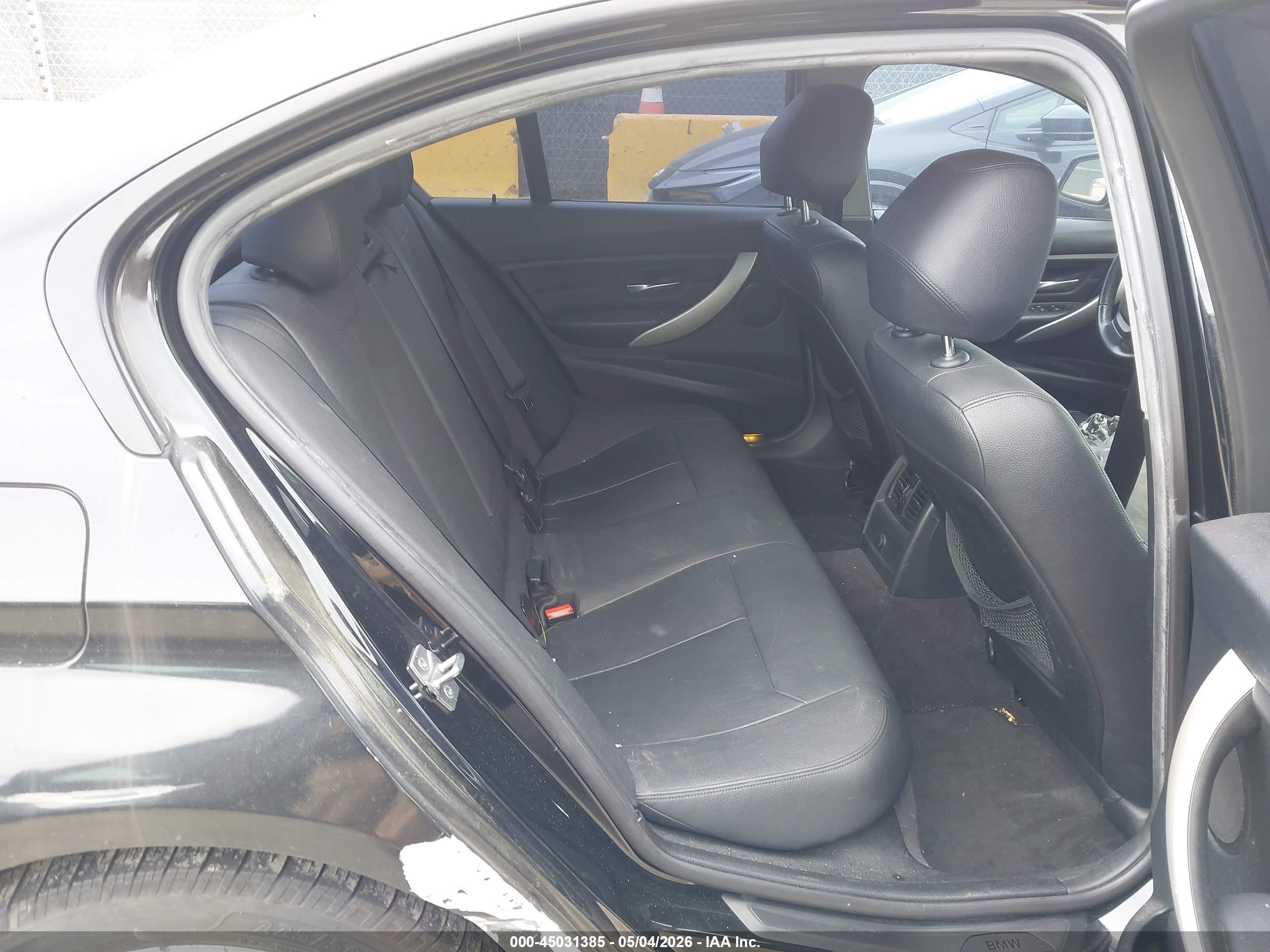 BMW 328I image 8