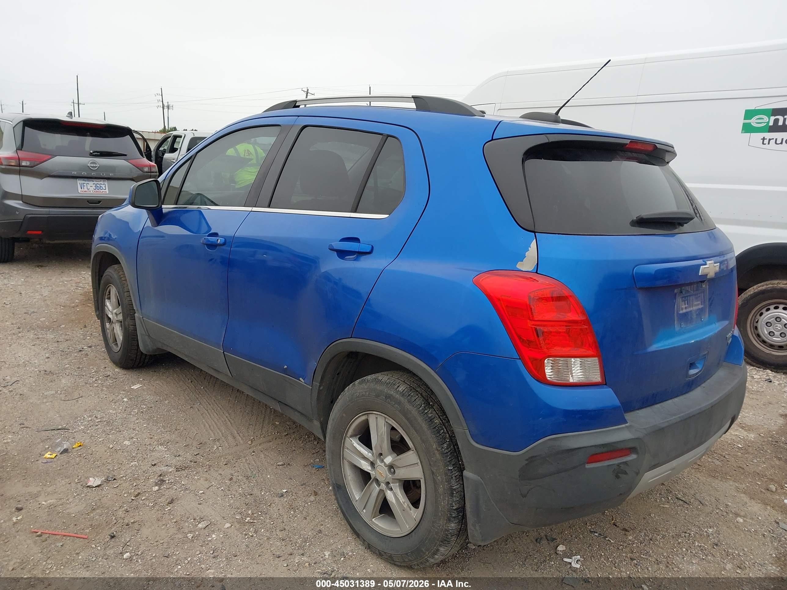 CHEVROLET TRAX image 3