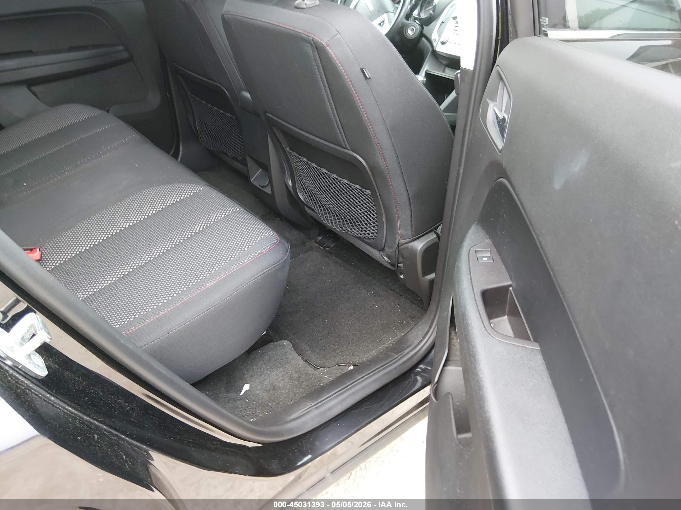 GMC TERRAIN image 8