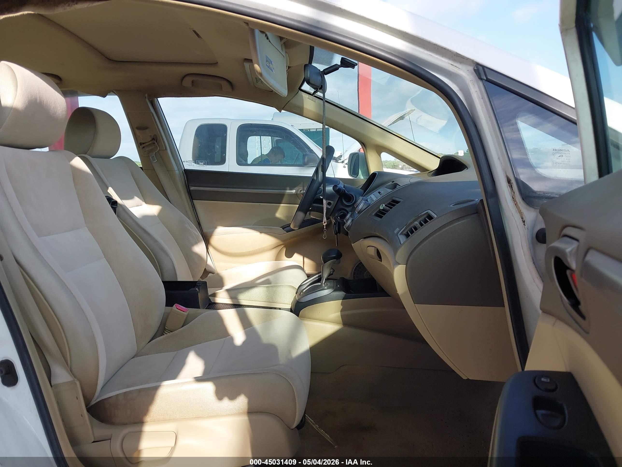 HONDA CIVIC image 5