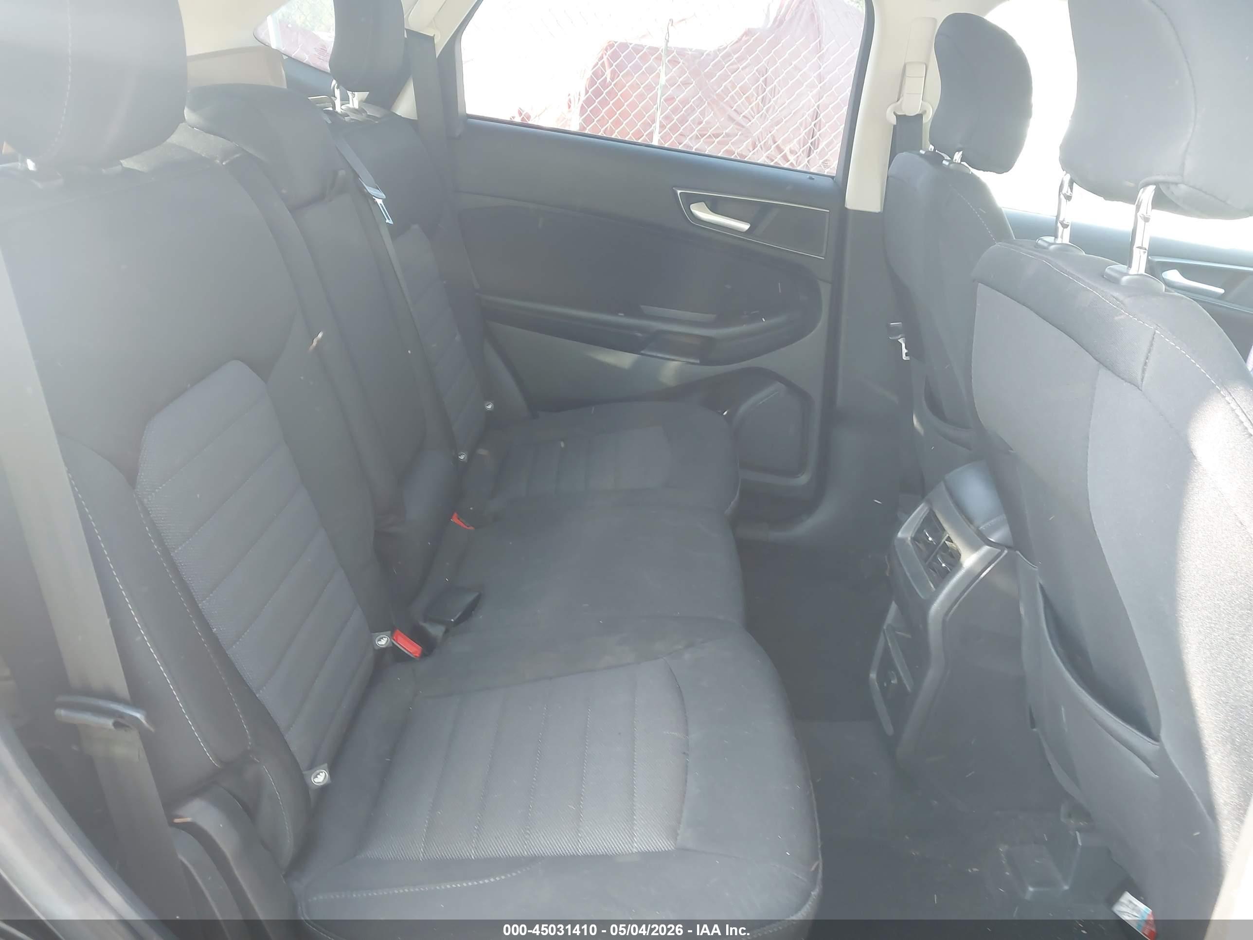 FORD EDGE image 8