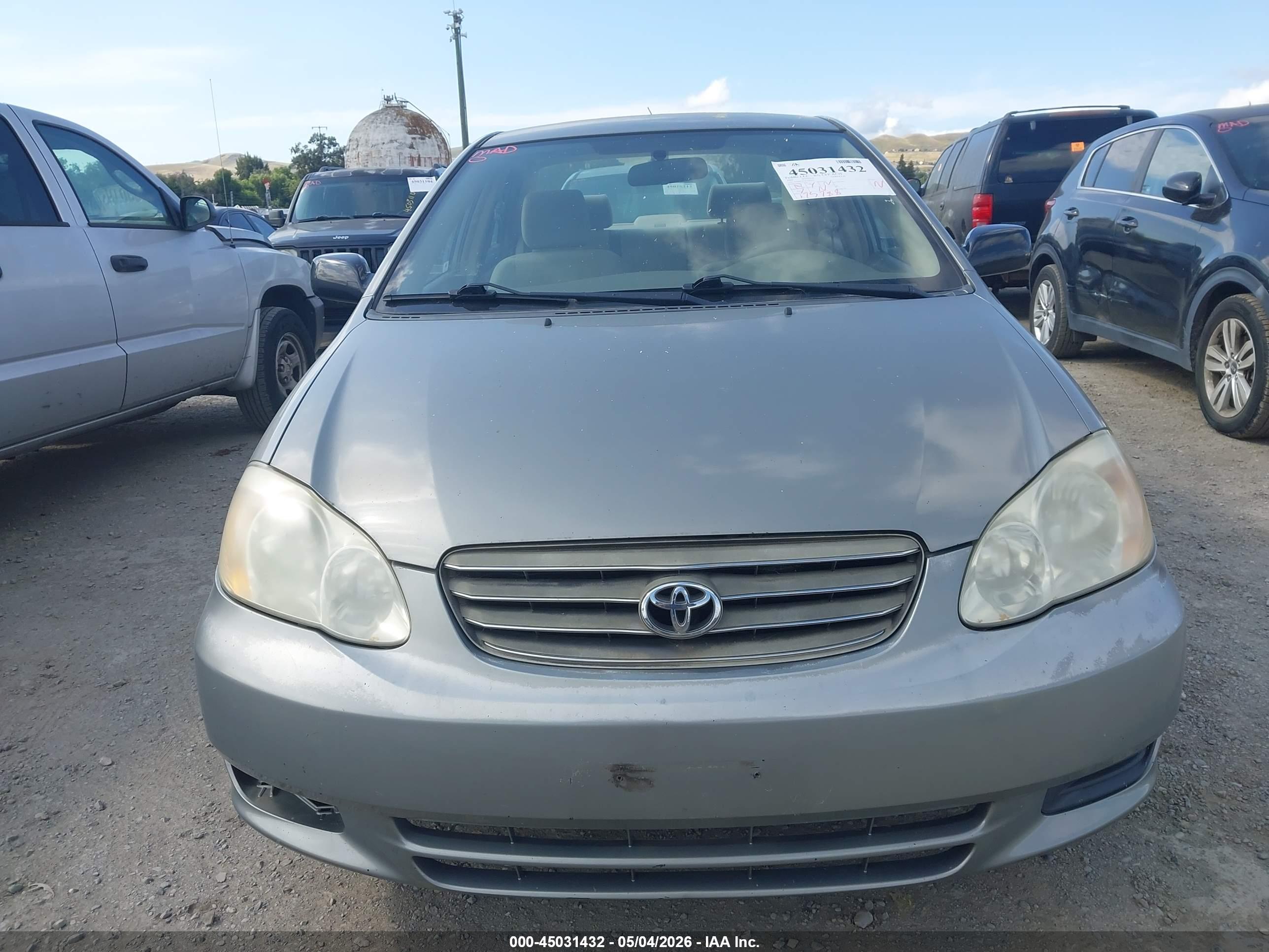 TOYOTA COROLLA image 6