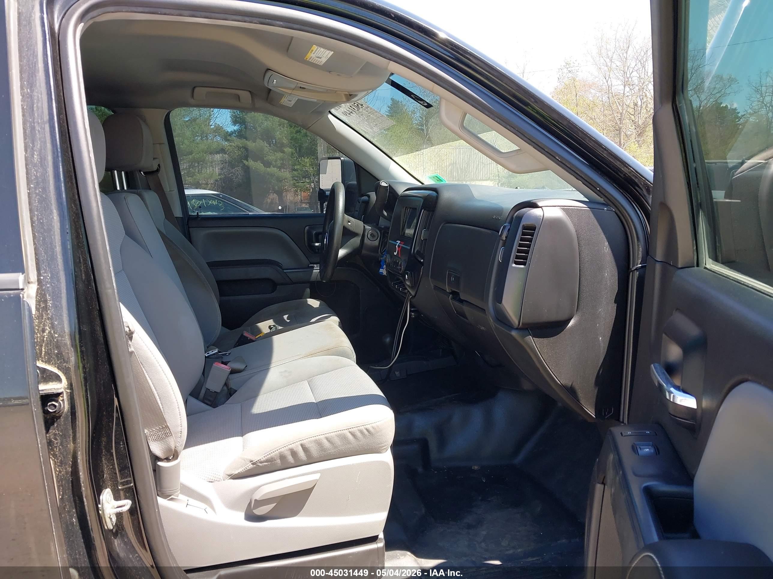 GMC SIERRA image 5