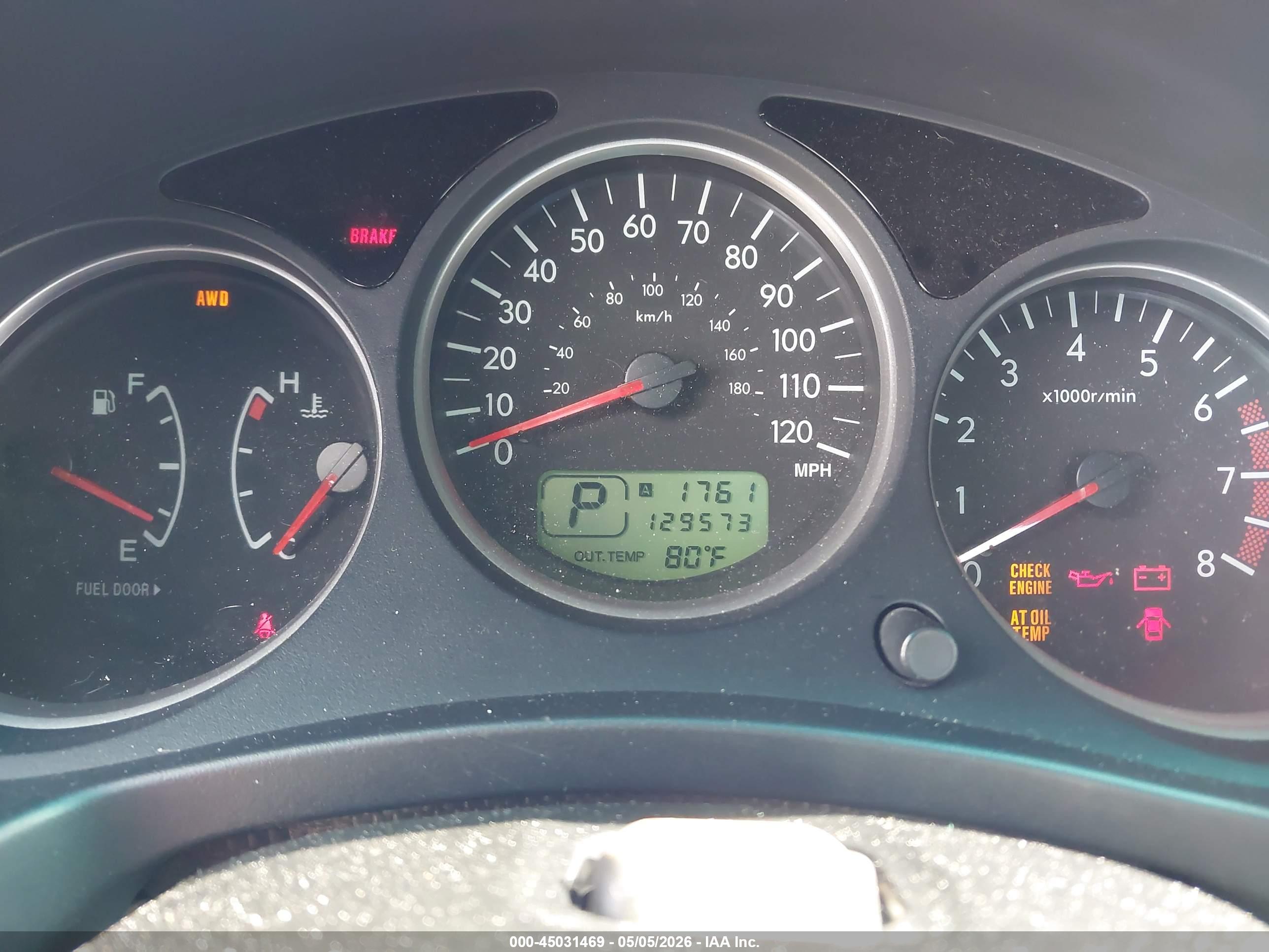 SUBARU FORESTER image 7