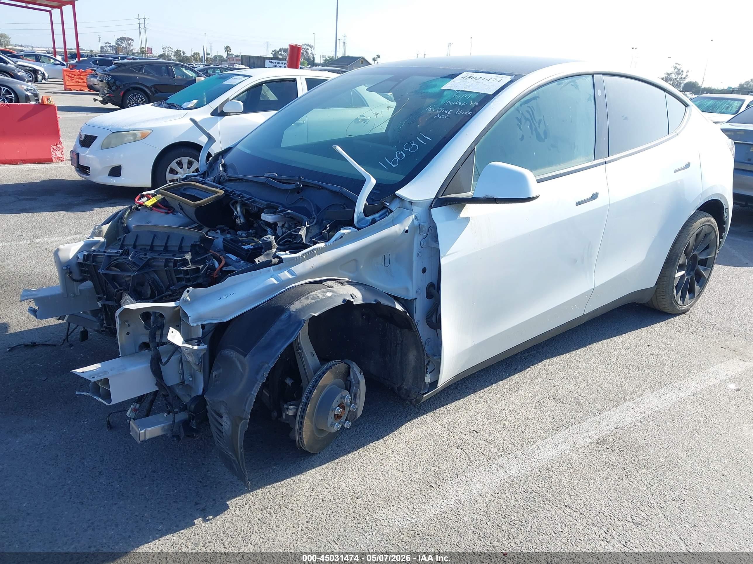 TESLA MODEL image 2