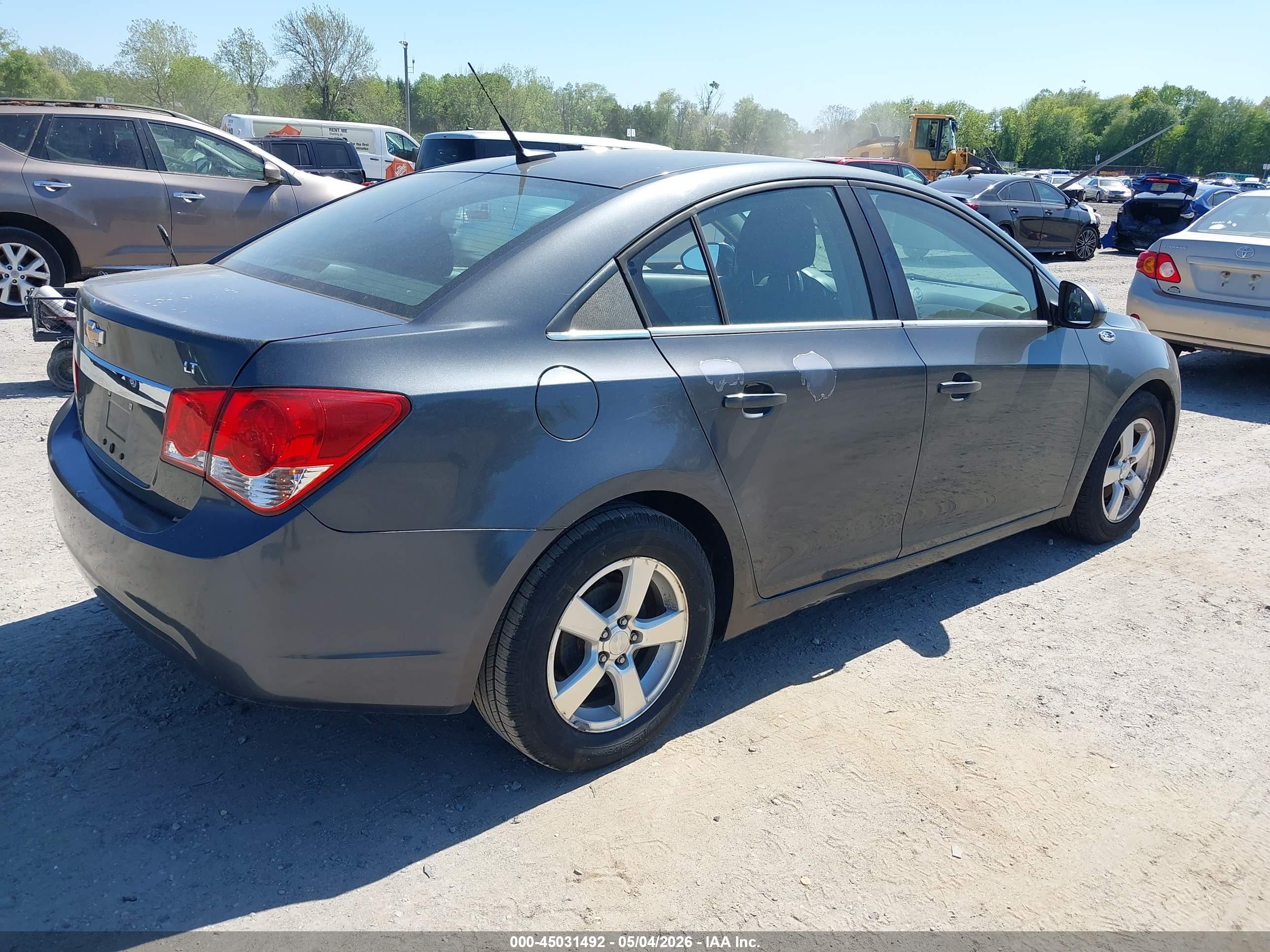 CHEVROLET CRUZE image 4