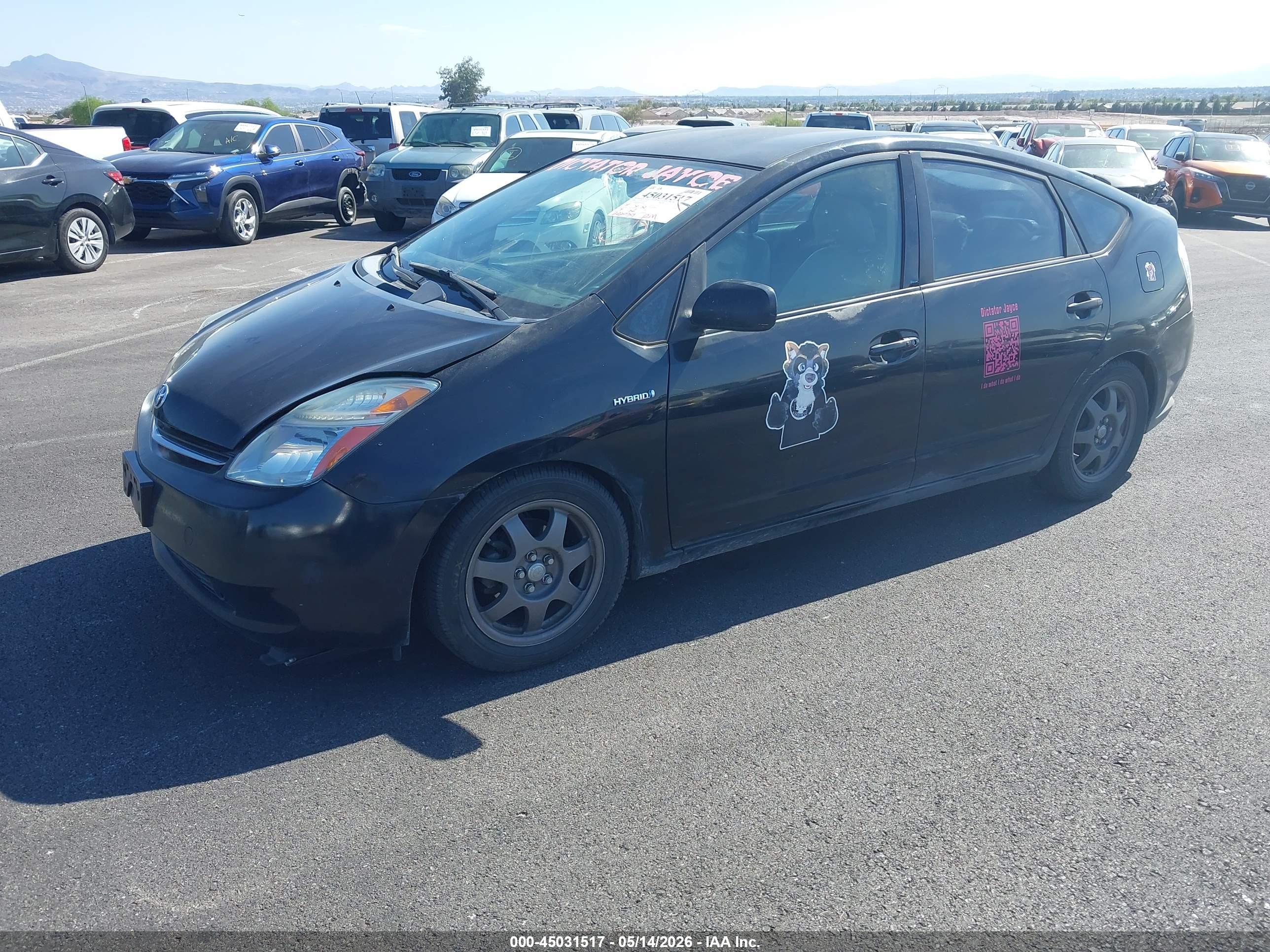 TOYOTA PRIUS image 2