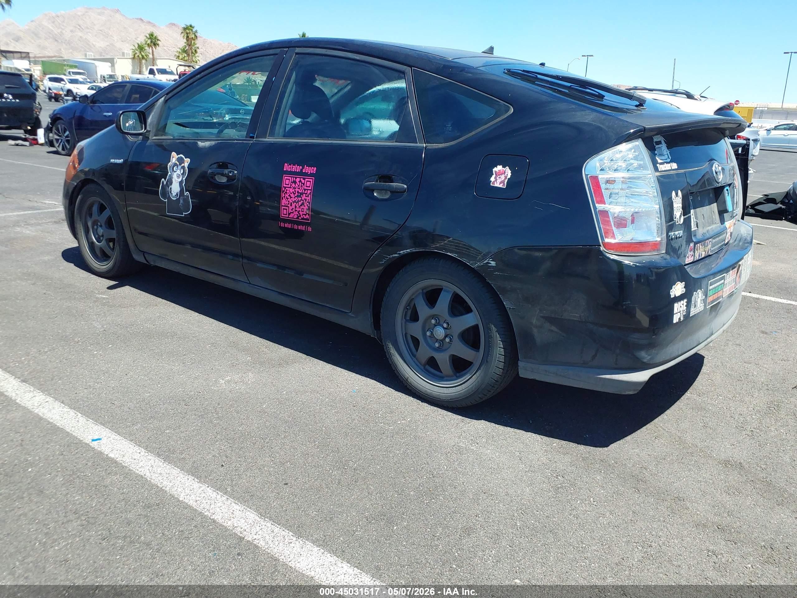 TOYOTA PRIUS image 3