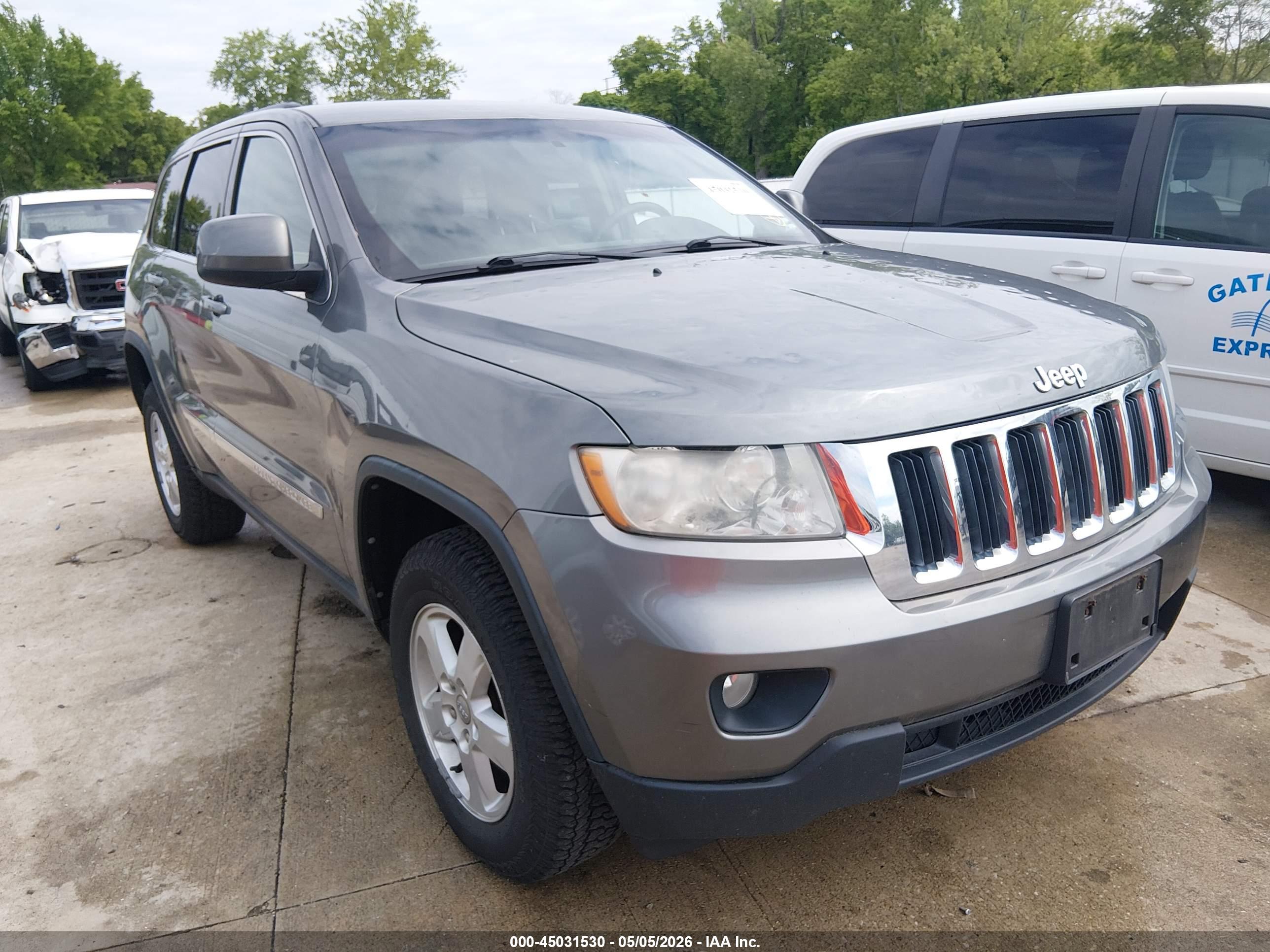 JEEP GRAND image 6