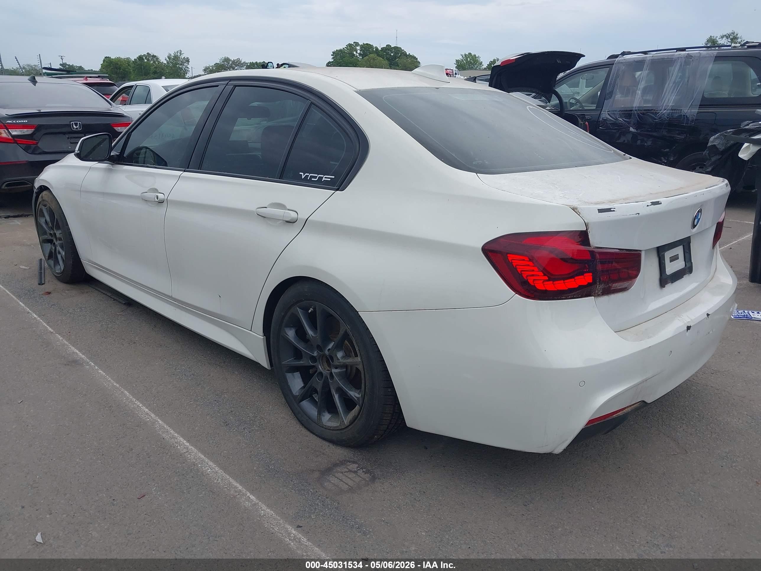 BMW 340I image 3