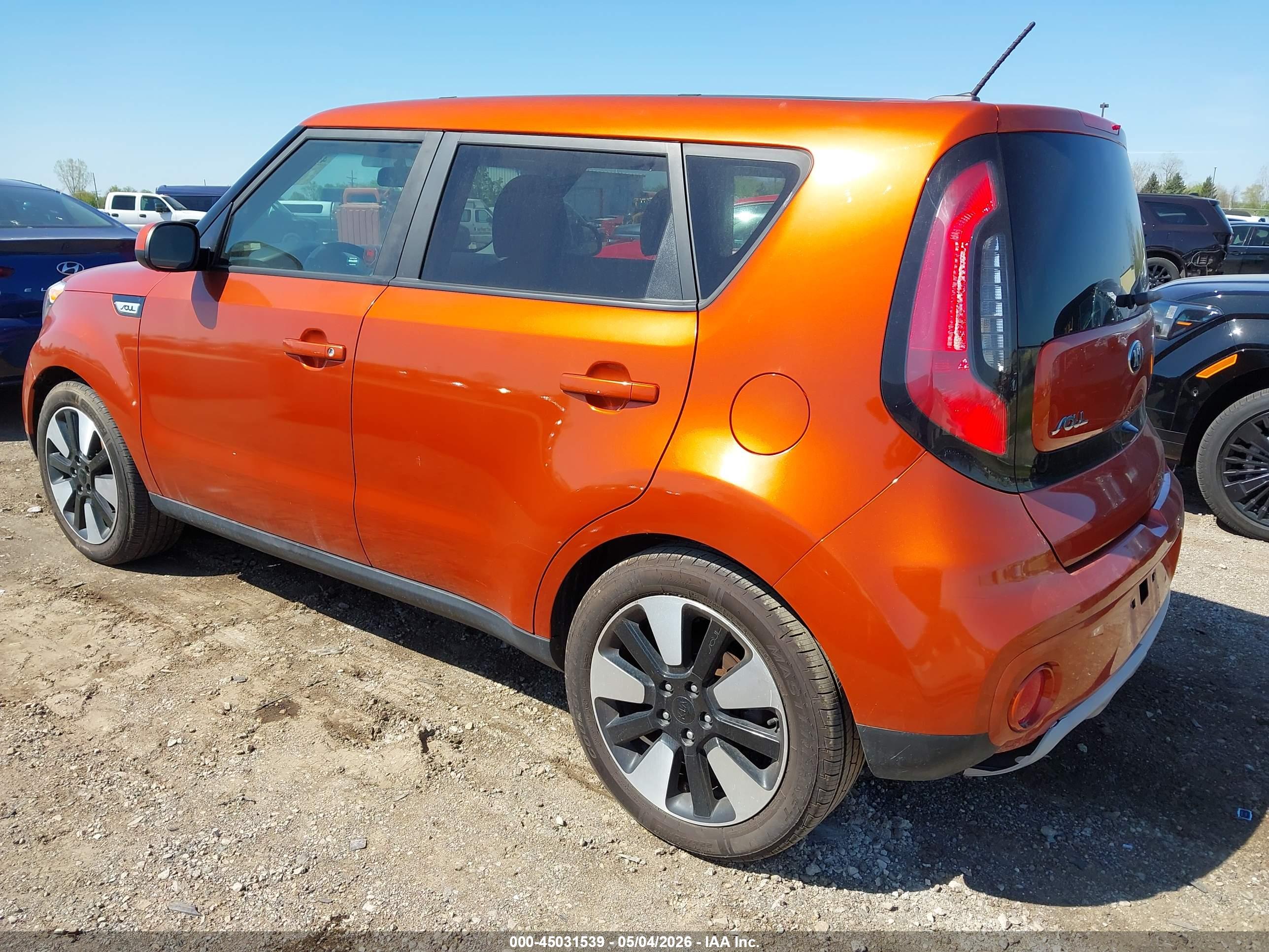 KIA SOUL image 3