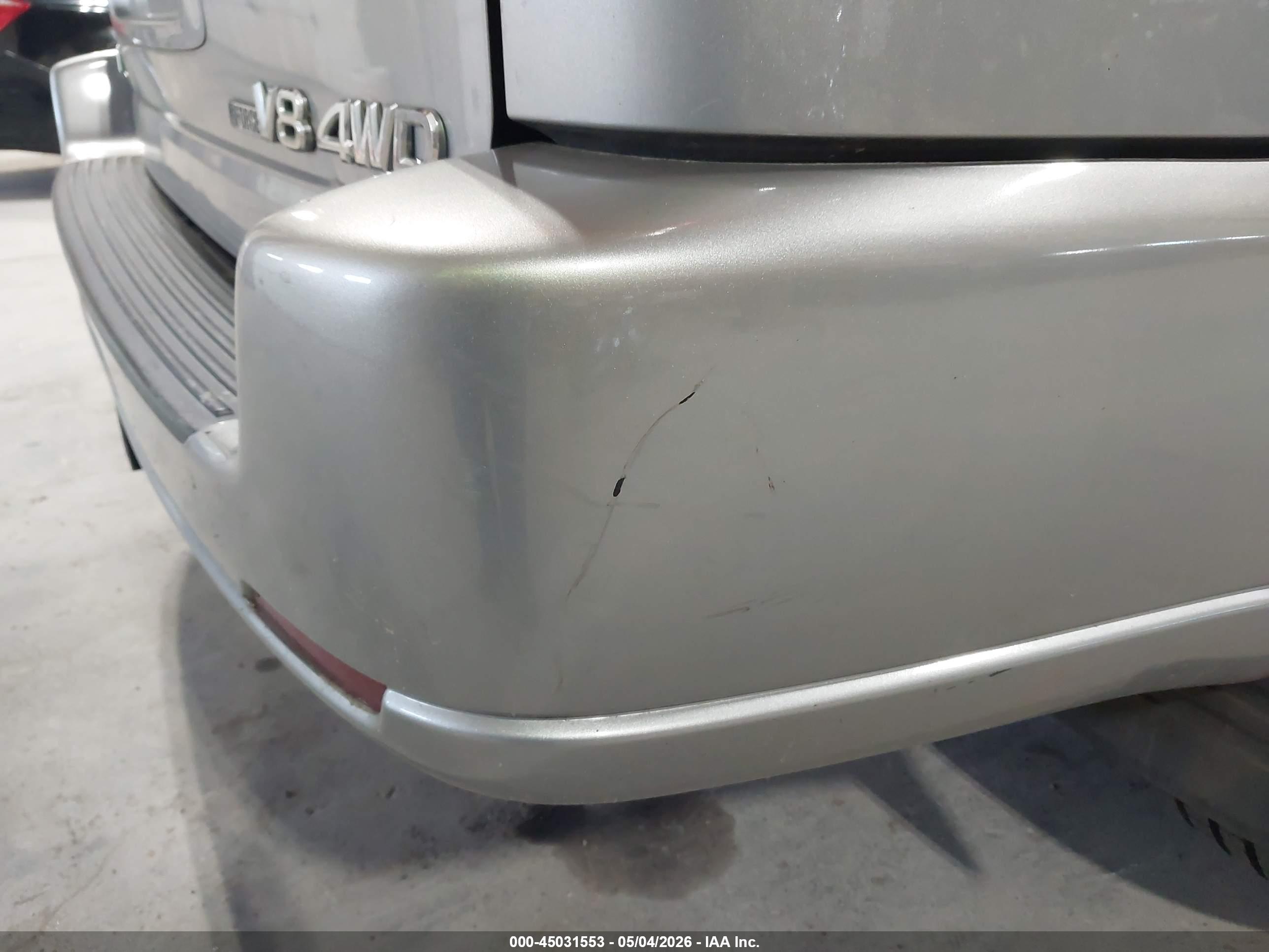TOYOTA SEQUOIA image 6