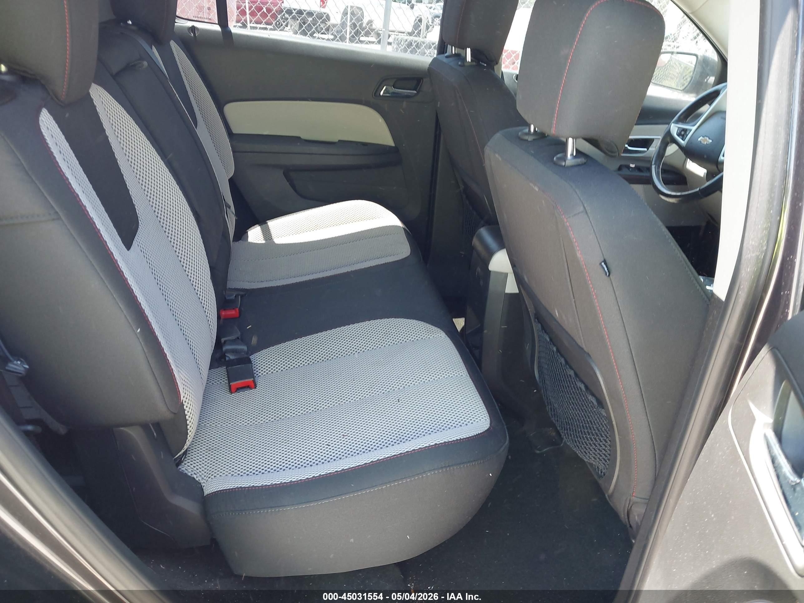 CHEVROLET EQUINOX image 8
