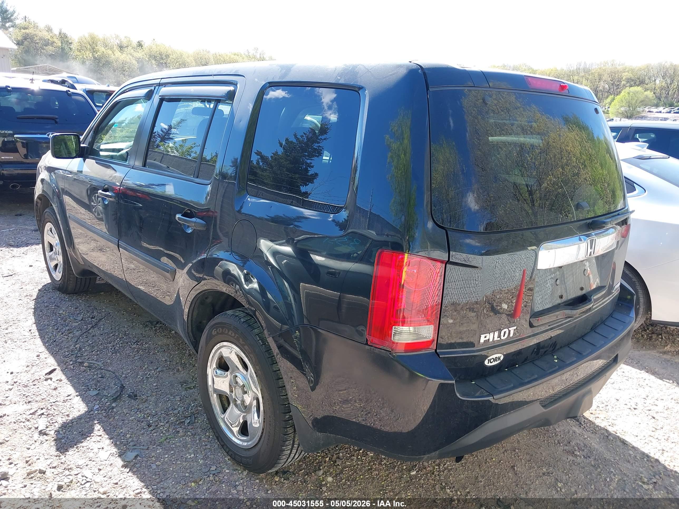 HONDA PILOT image 3