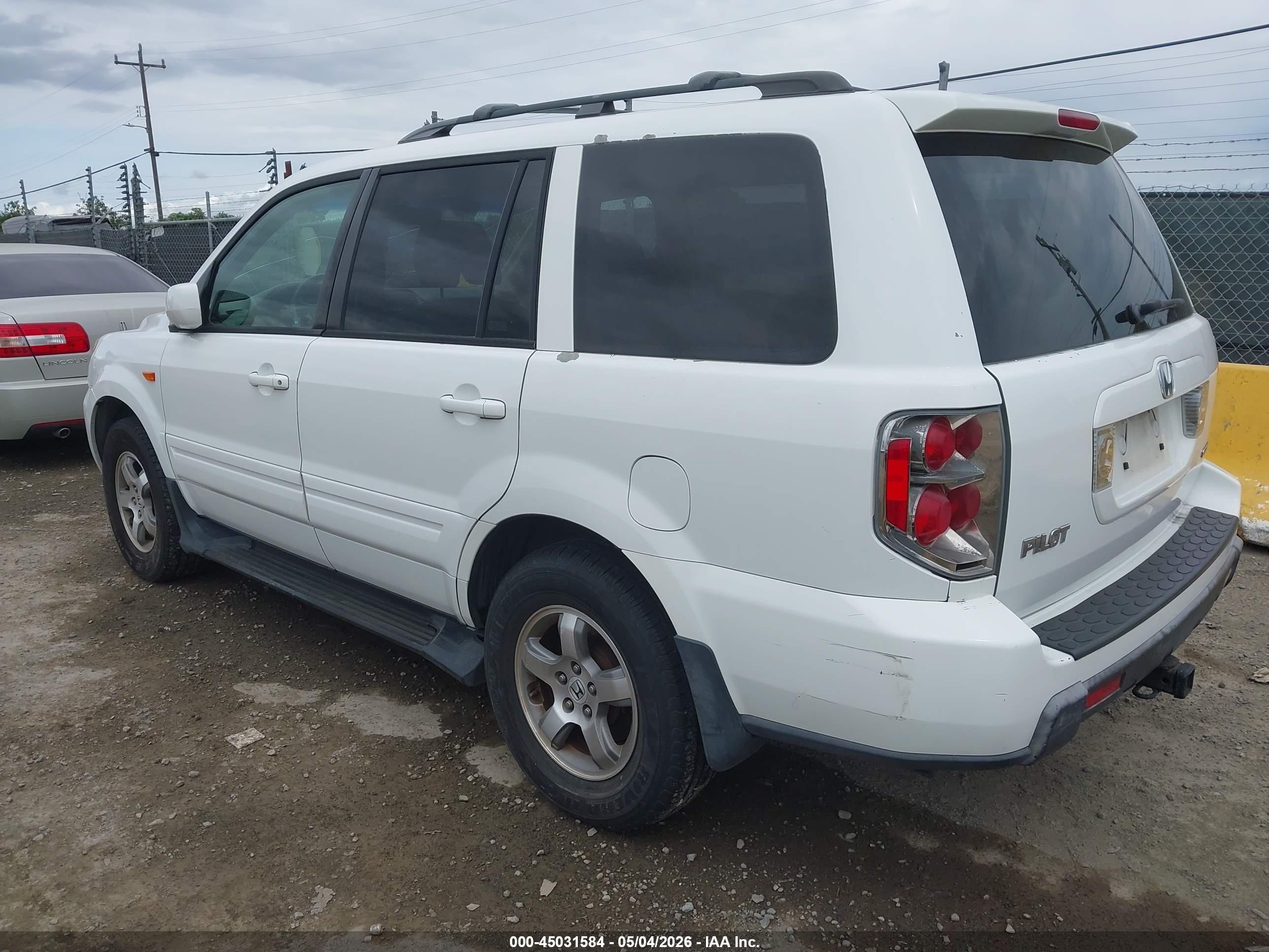 HONDA PILOT image 3