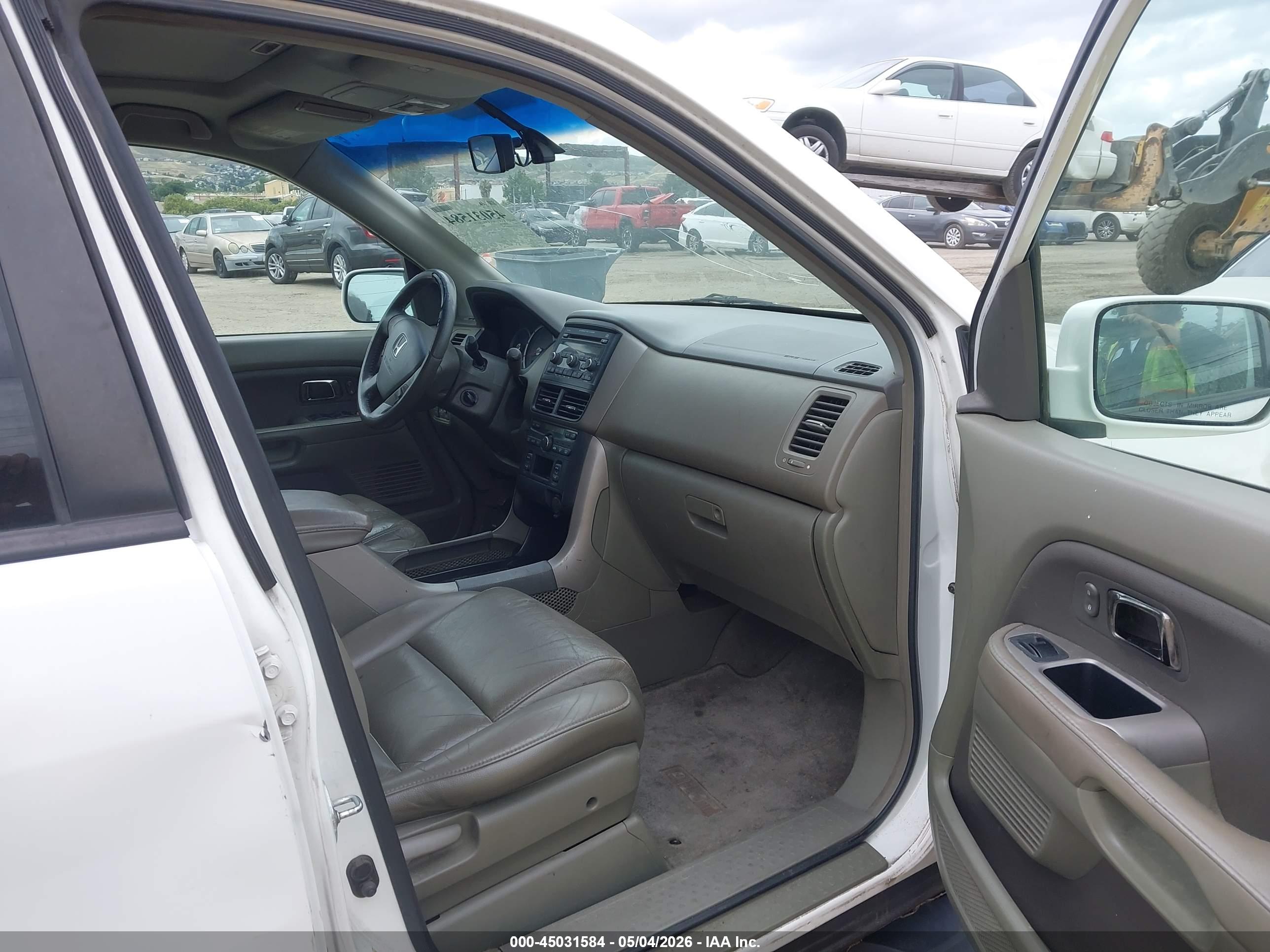 HONDA PILOT image 5