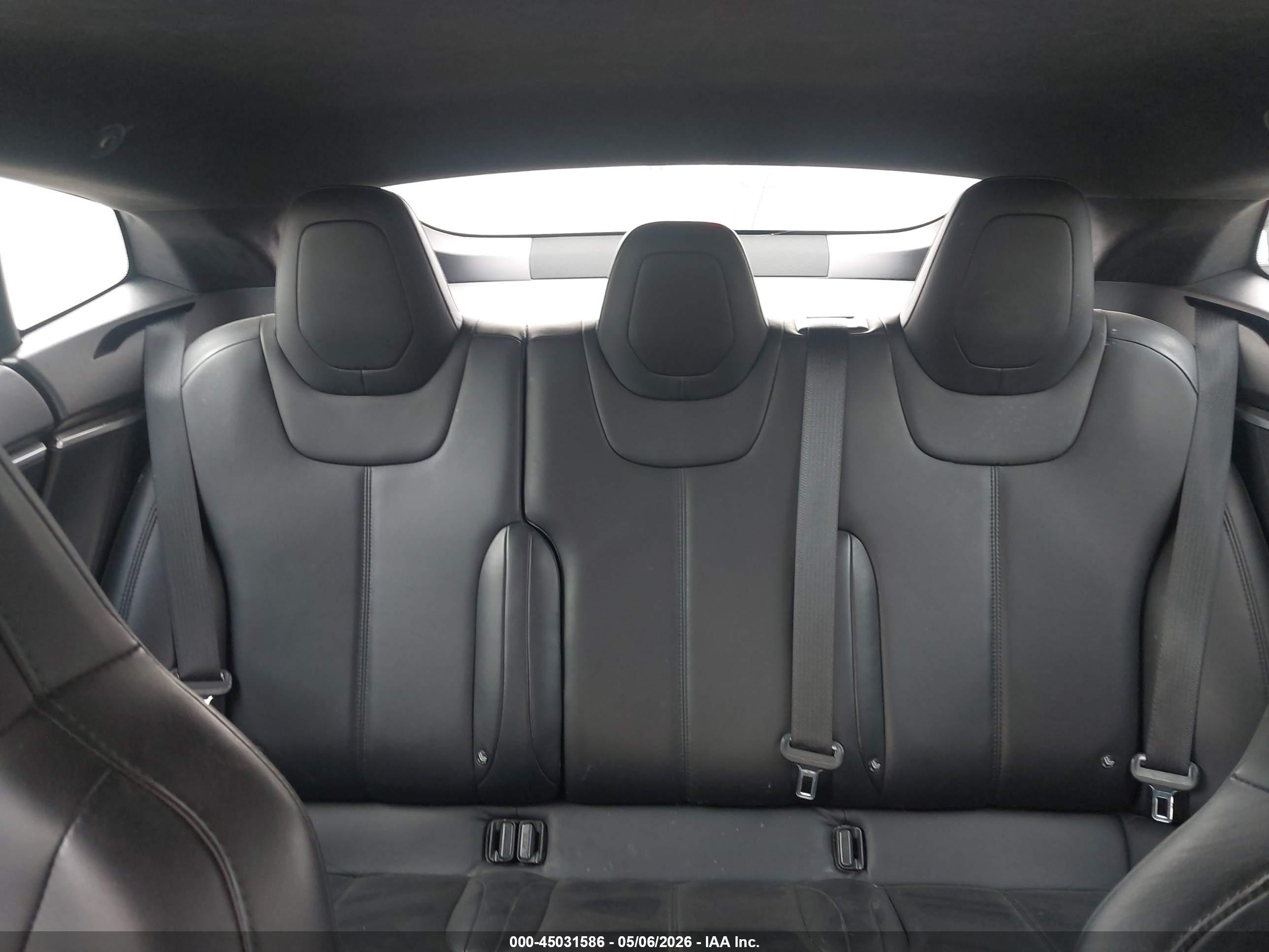 TESLA MODEL image 8