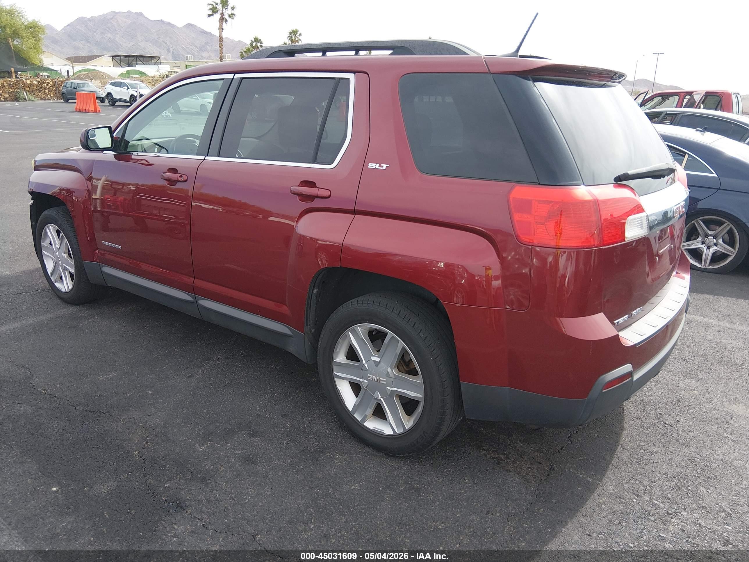 GMC TERRAIN image 3