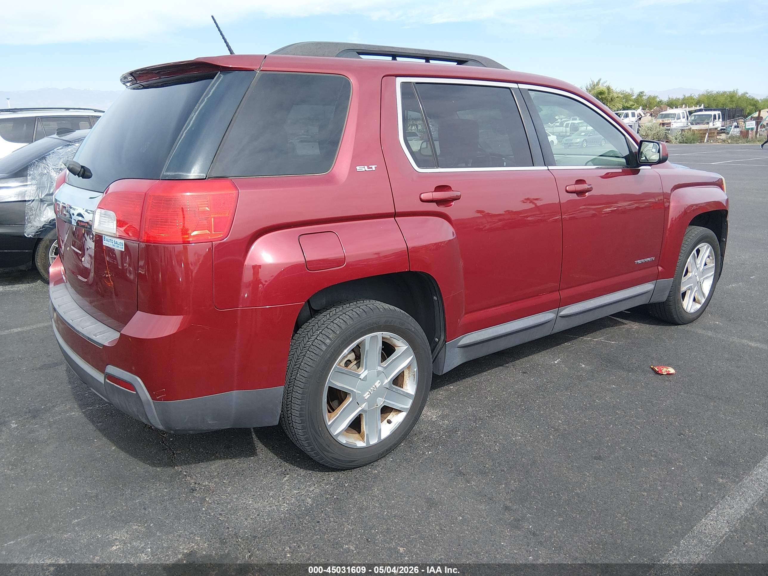 GMC TERRAIN image 4