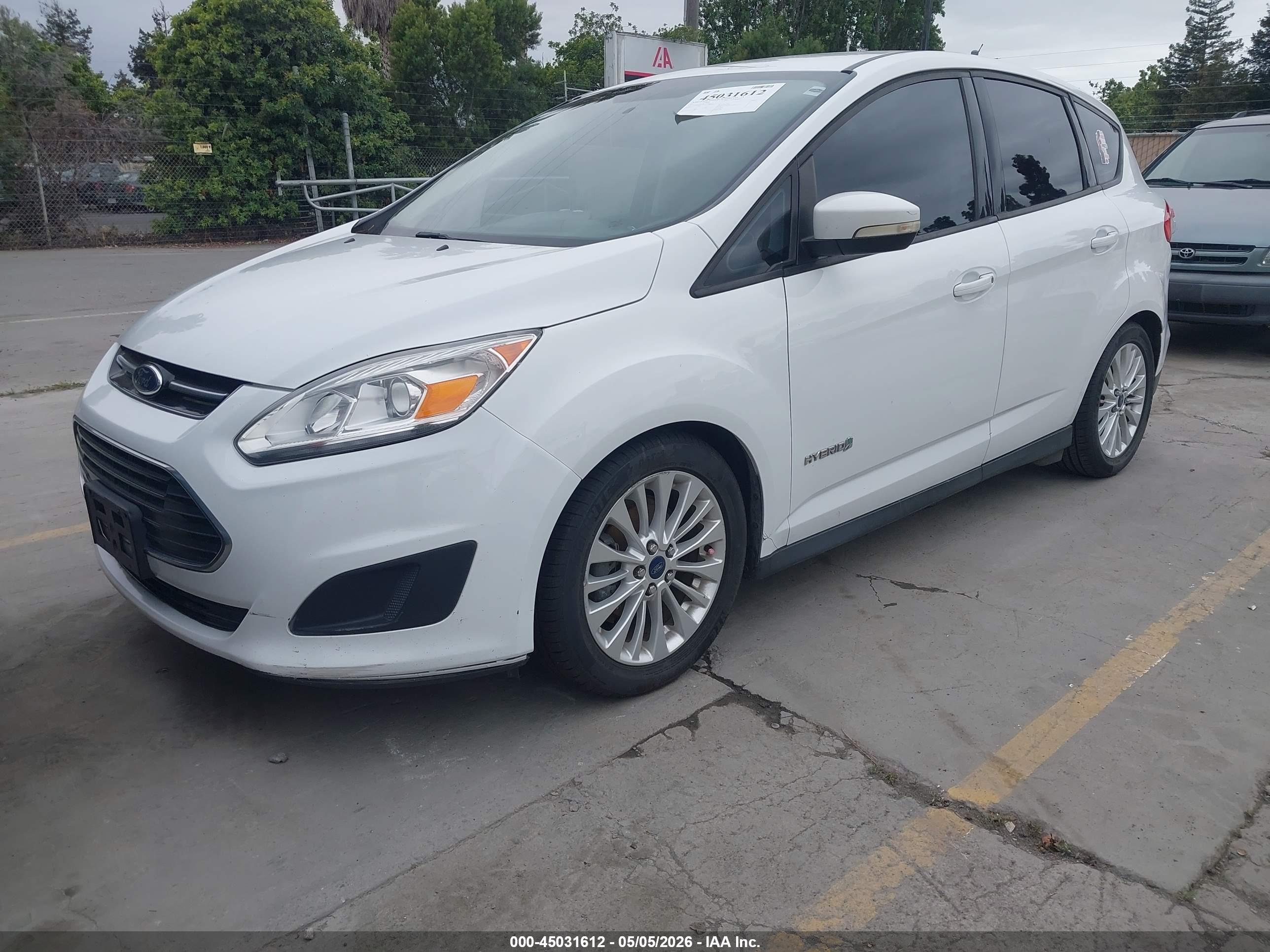 FORD C-MAX image 2