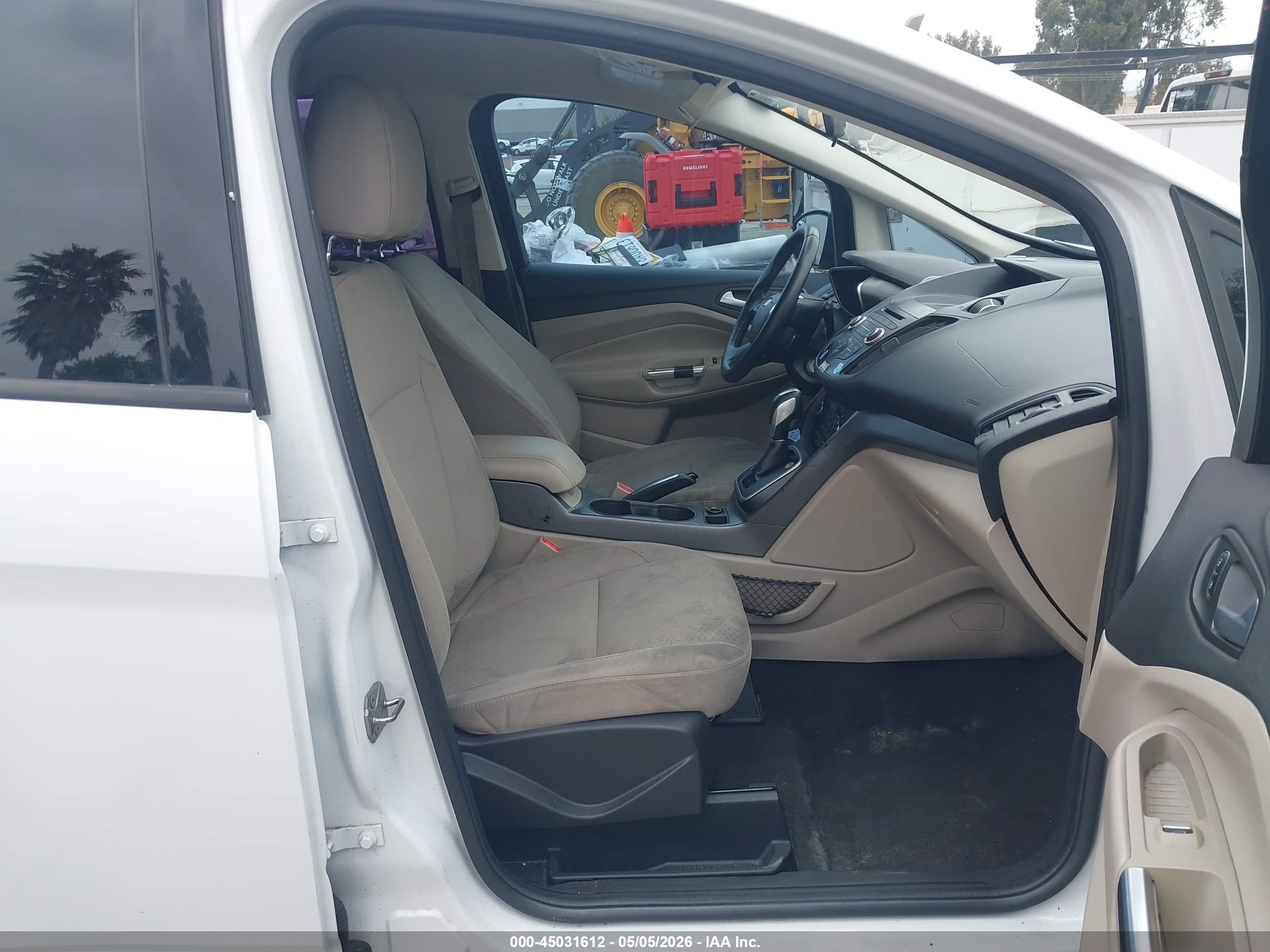 FORD C-MAX image 5
