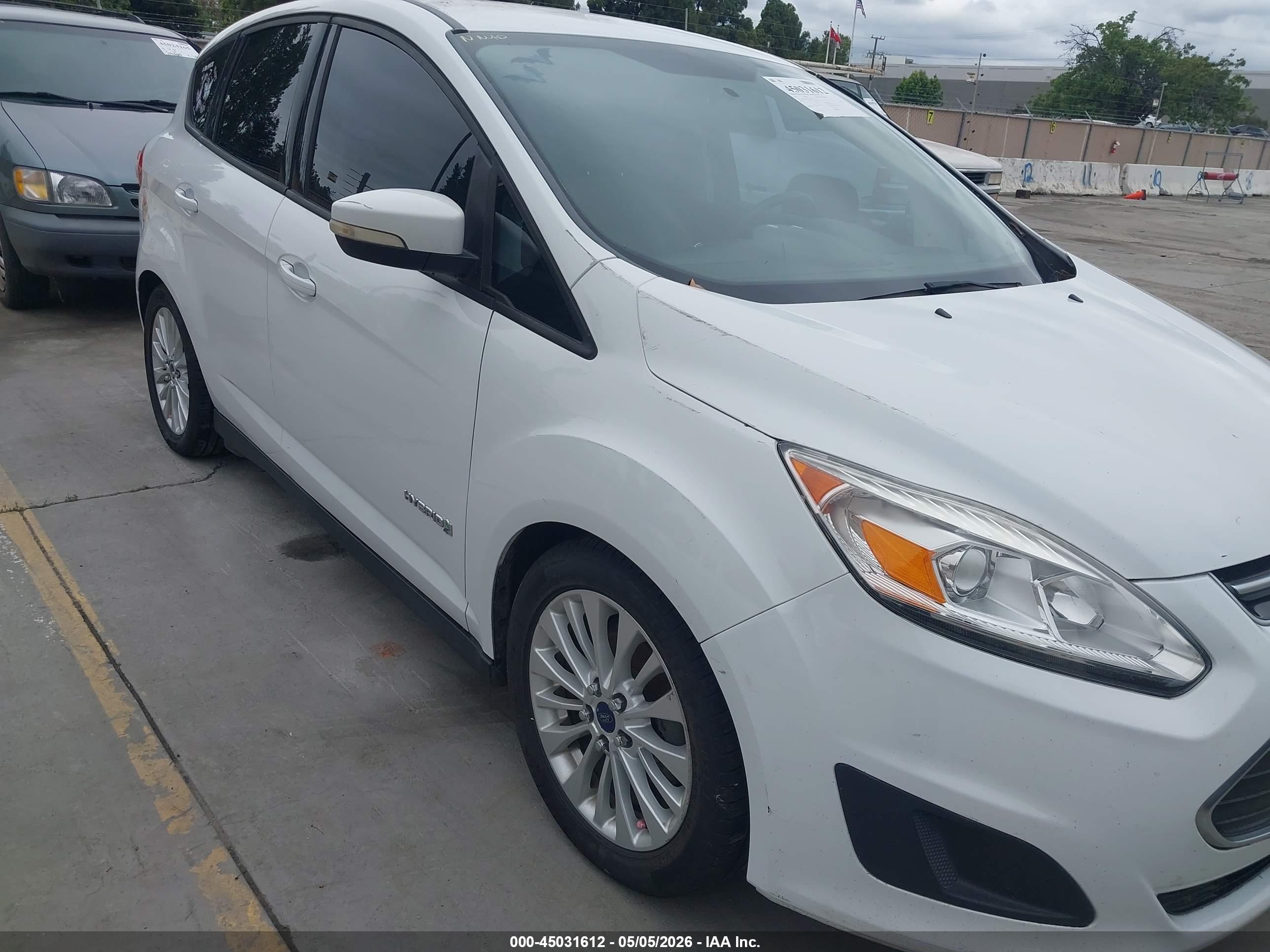 FORD C-MAX image 6