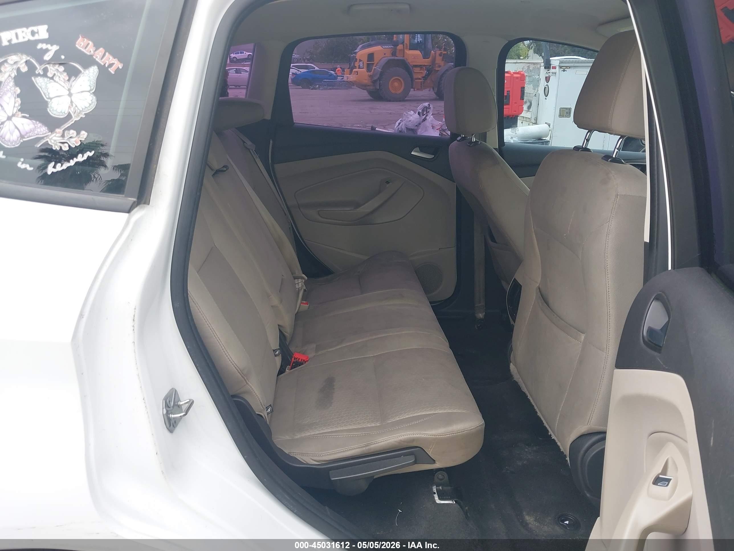 FORD C-MAX image 8