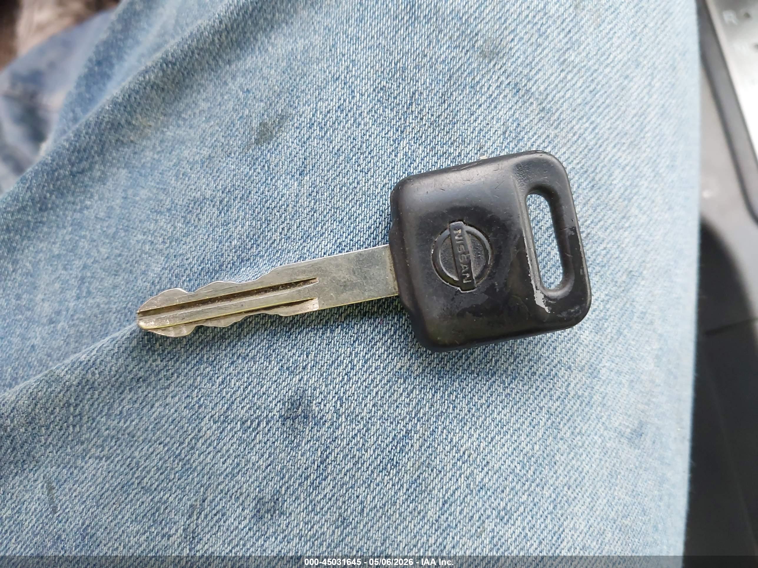 NISSAN FRONTIER image 11