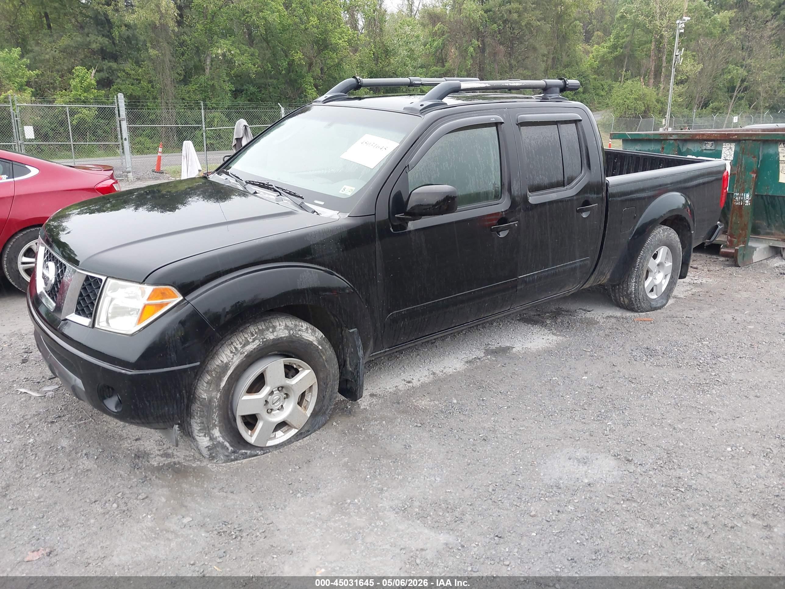 NISSAN FRONTIER image 2
