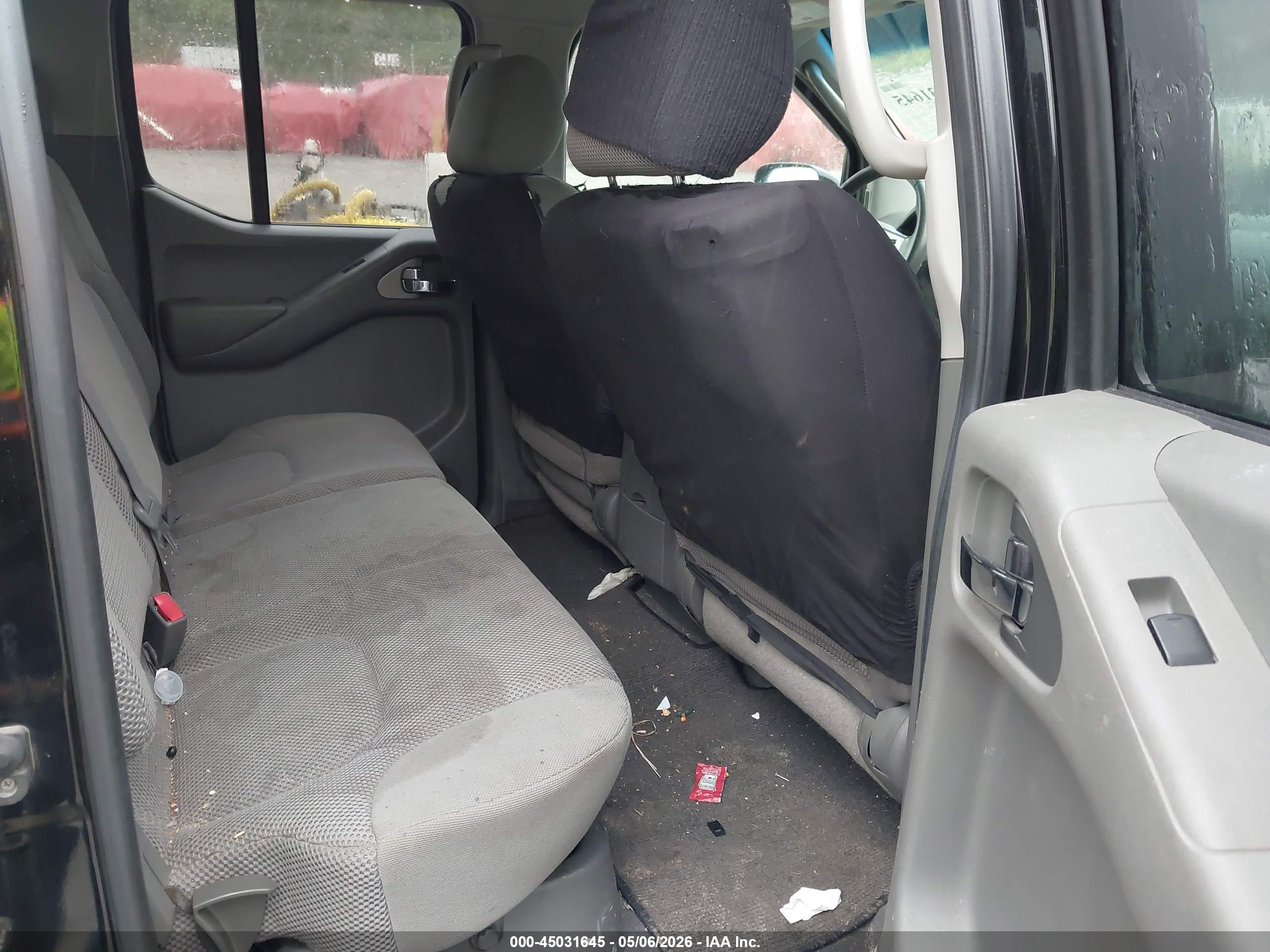 NISSAN FRONTIER image 8
