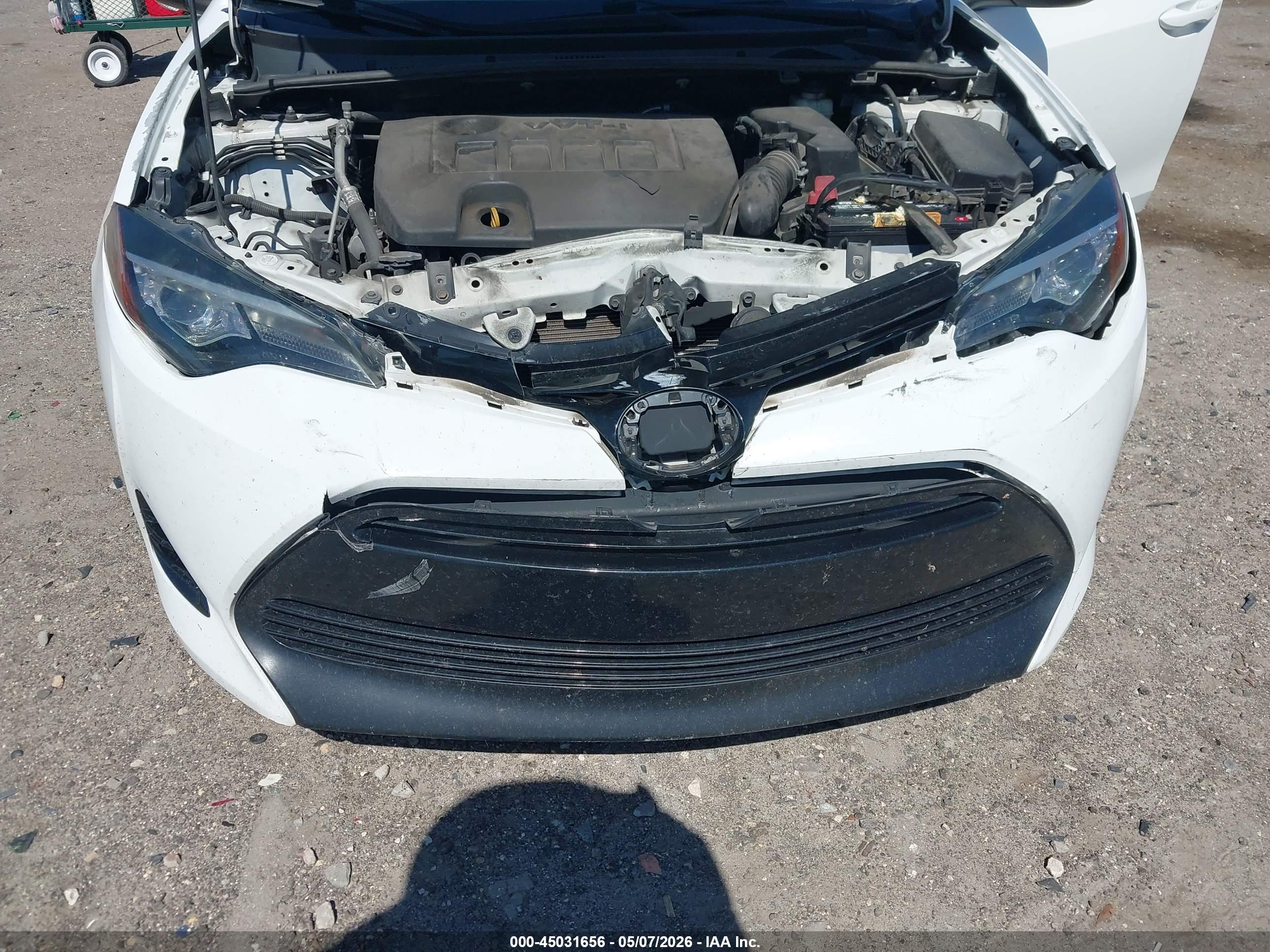 TOYOTA COROLLA image 6