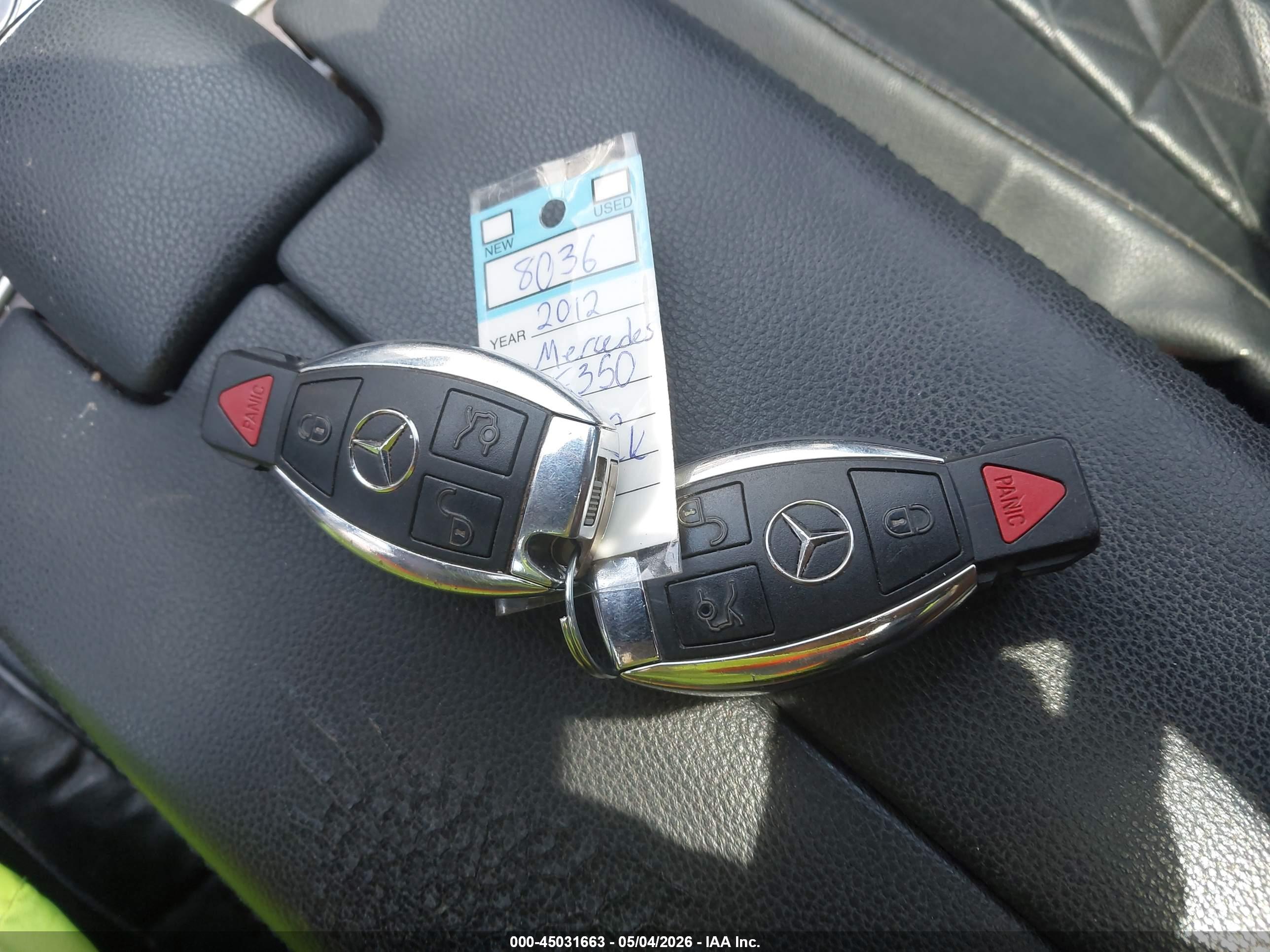 MERCEDES-BENZ E image 11