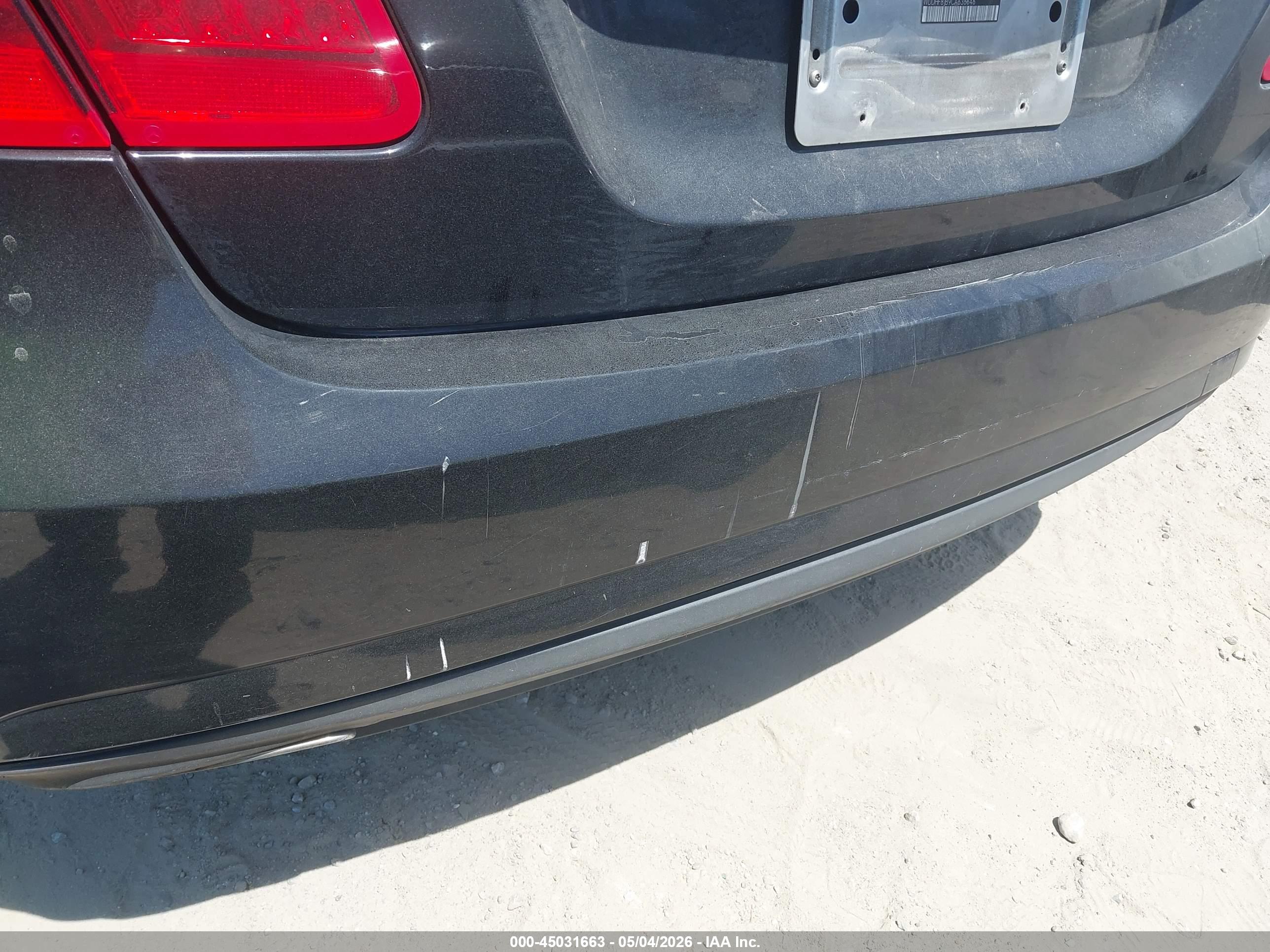 MERCEDES-BENZ E image 6