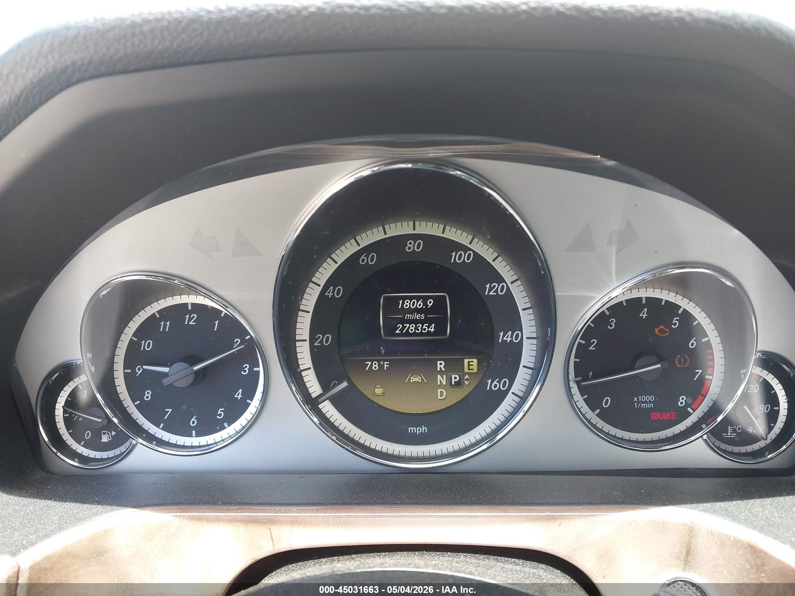 MERCEDES-BENZ E image 7