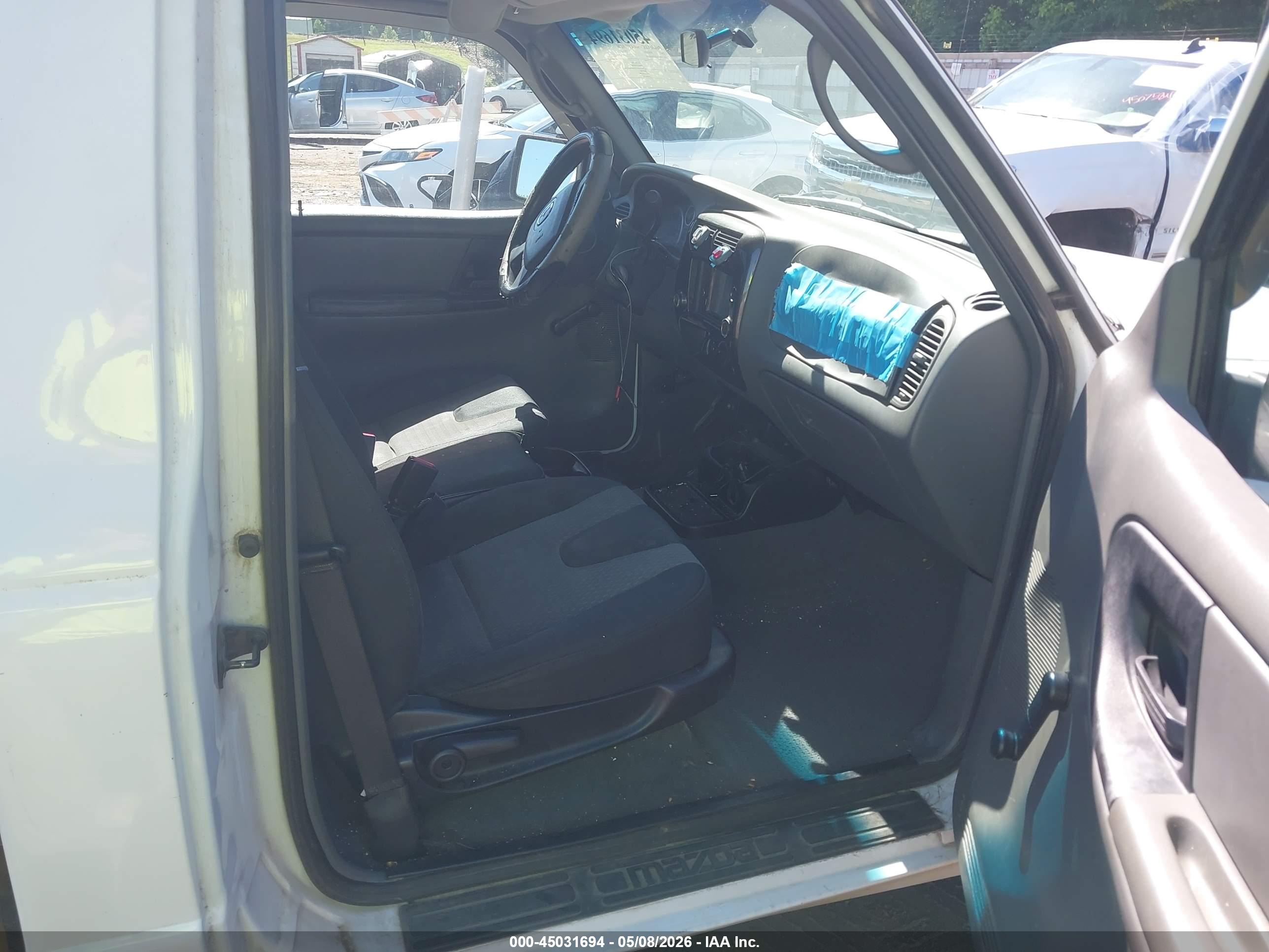 MAZDA B2300 image 5