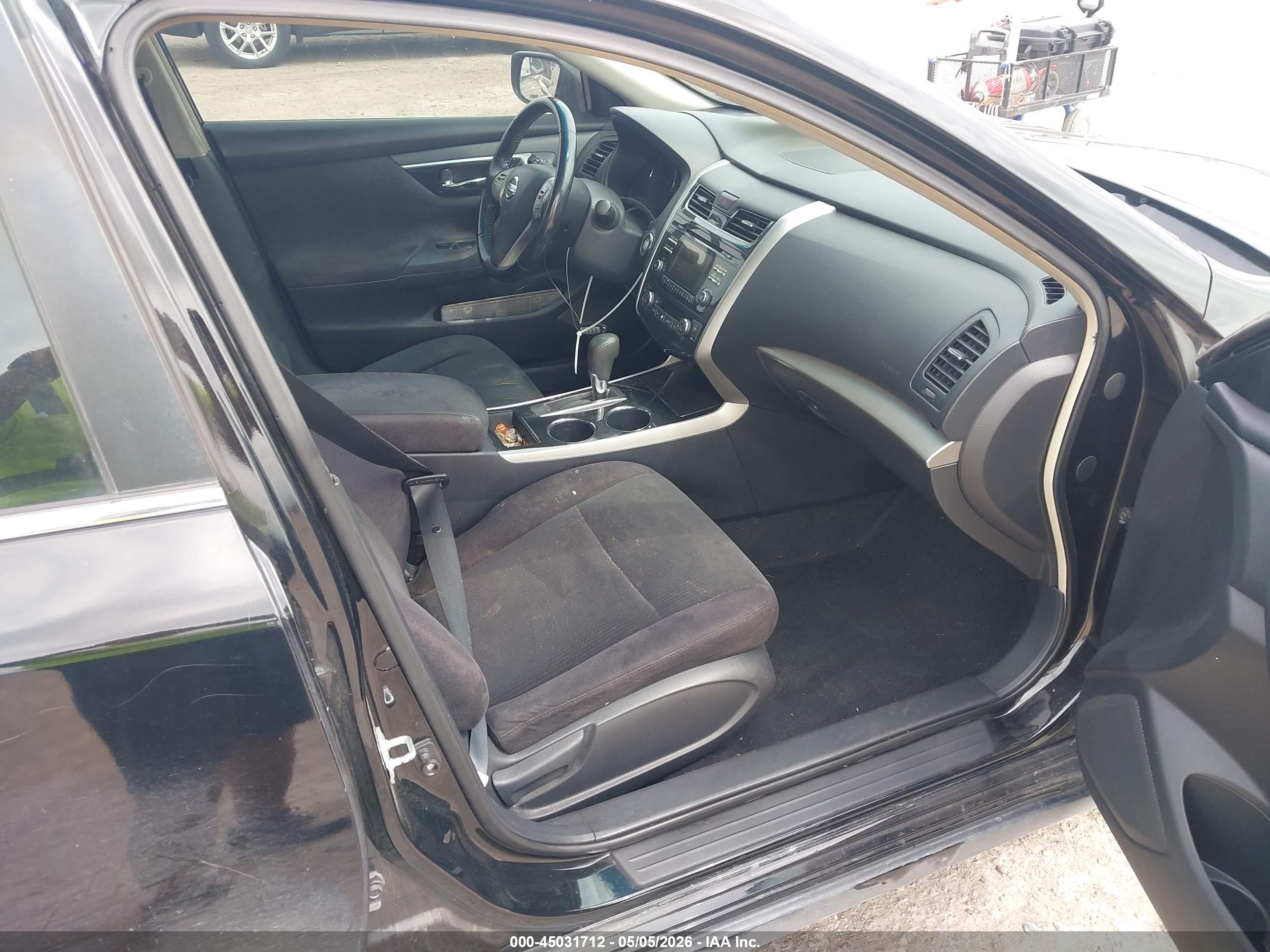 NISSAN ALTIMA image 5