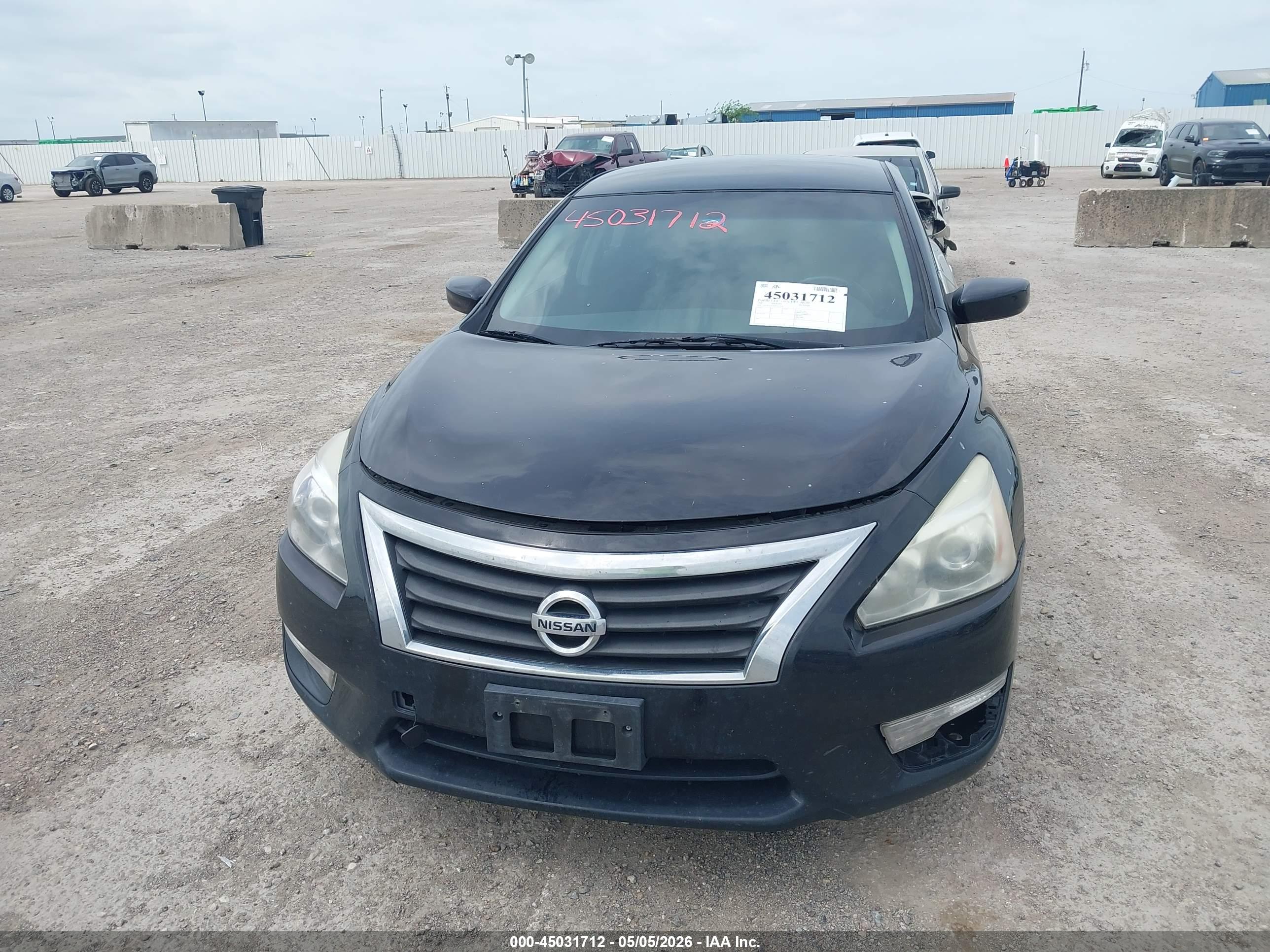 NISSAN ALTIMA image 6