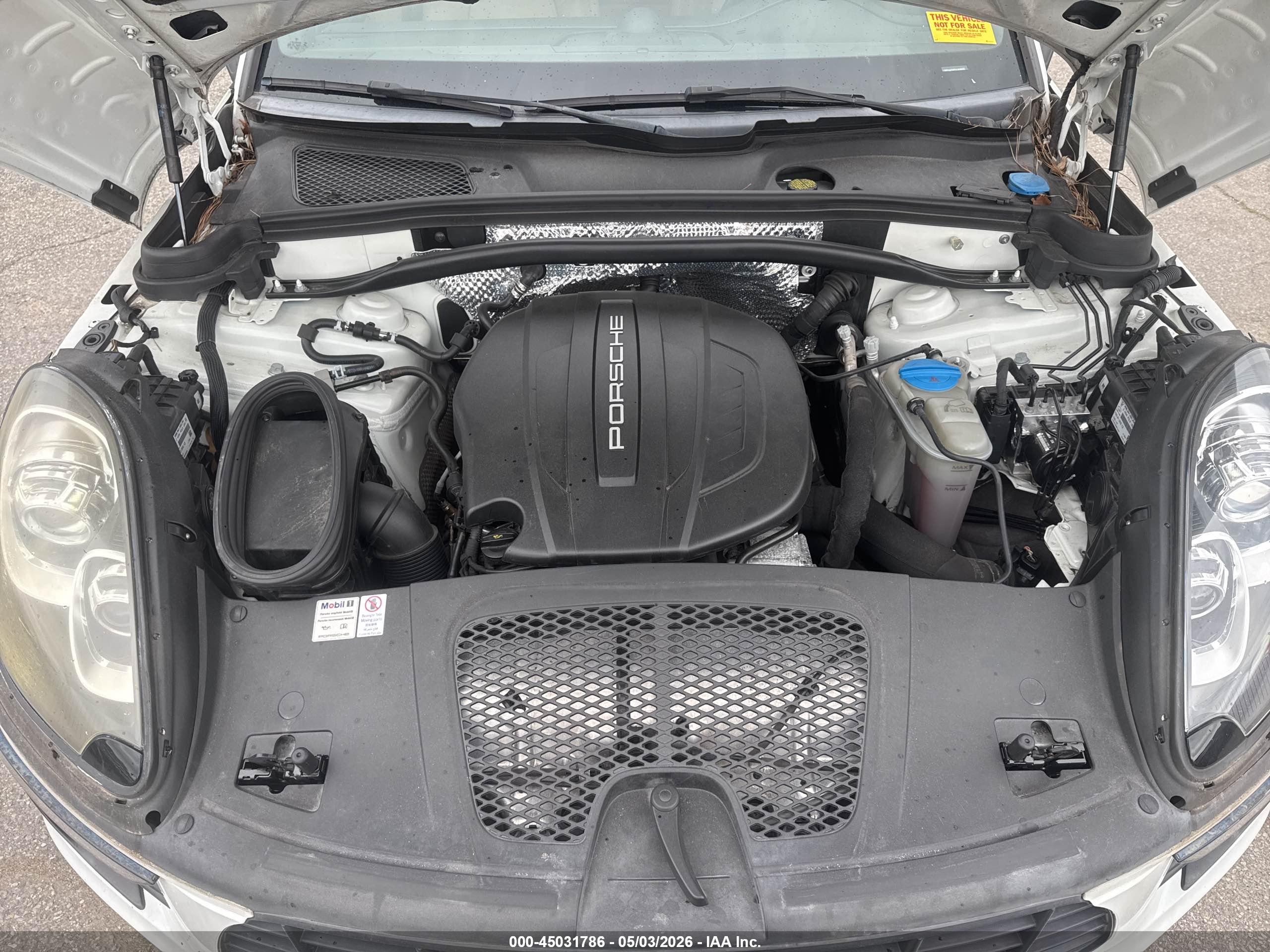 PORSCHE MACAN image 10